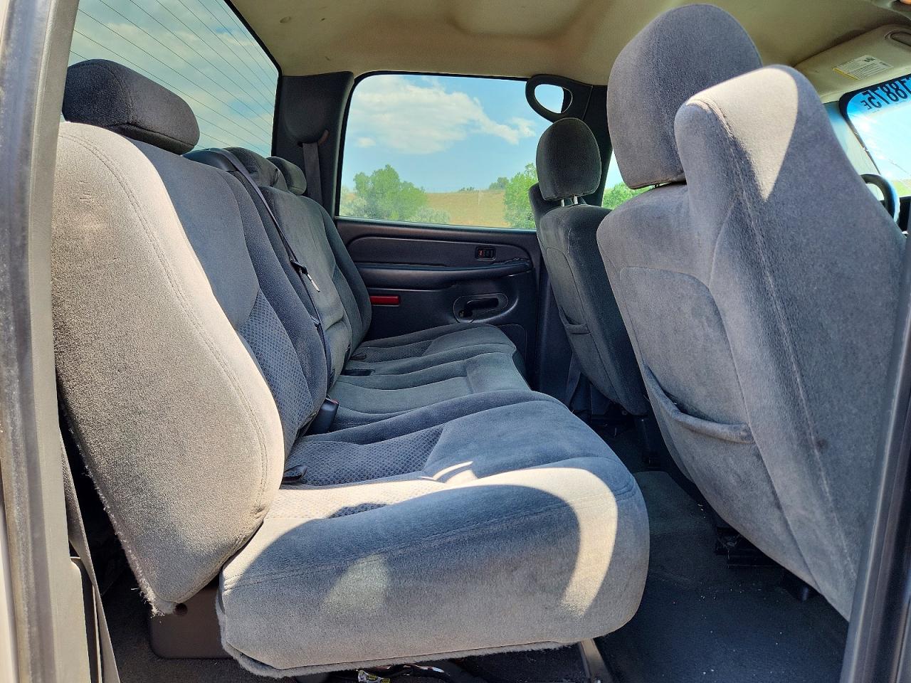 2005 Chevrolet Silverado K1500 Silver vin: 2GCEK13T451385845
