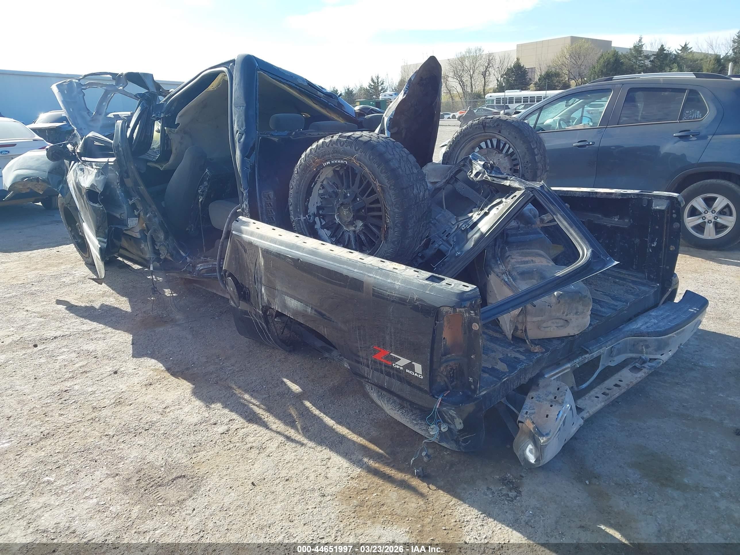 2004 Chevrolet Silverado 1500 Z71 Black vin: 2GCEK13T541401114