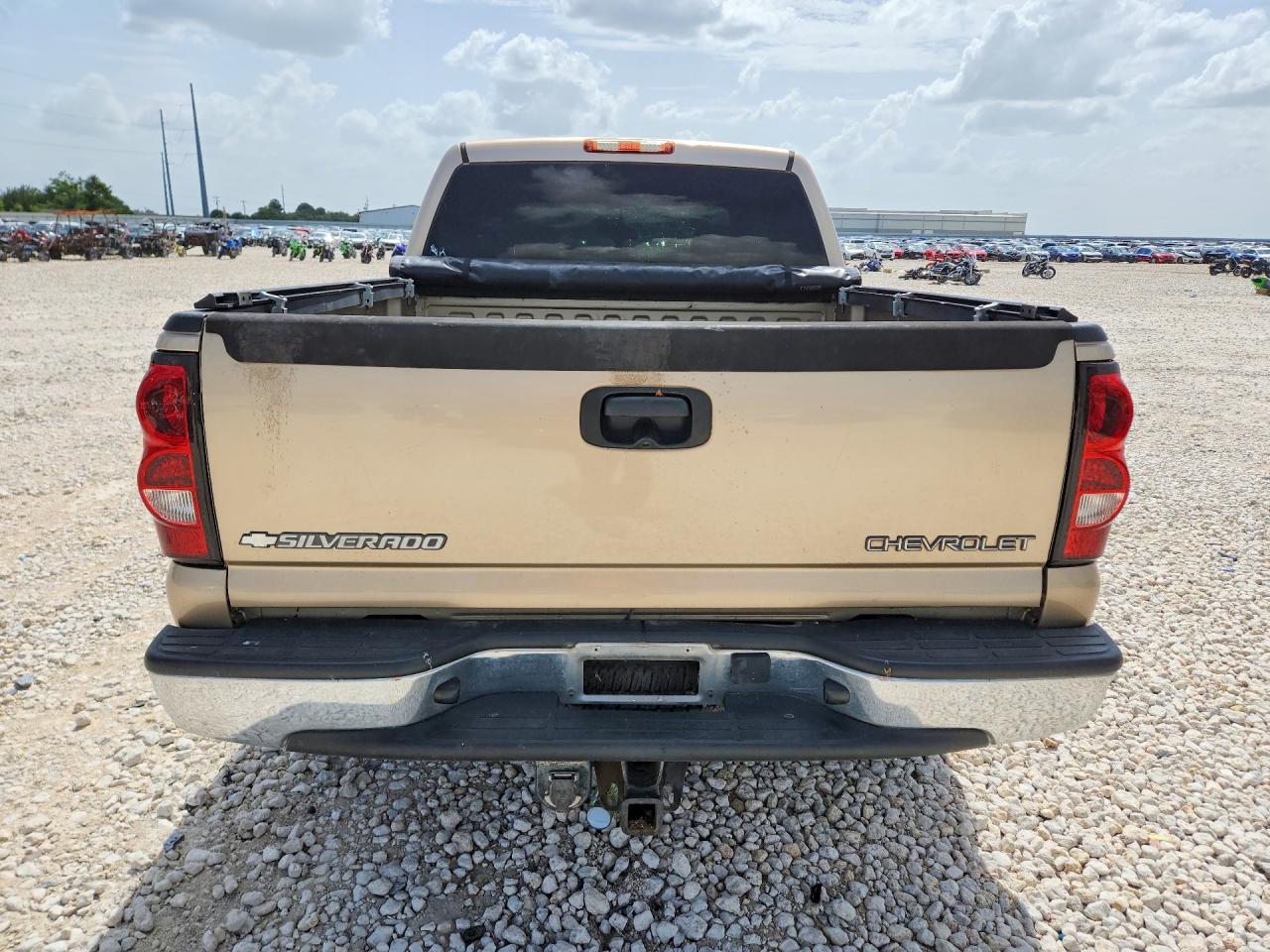 2004 Chevrolet Silverado K1500 Tan vin: 2GCEK13T541420696