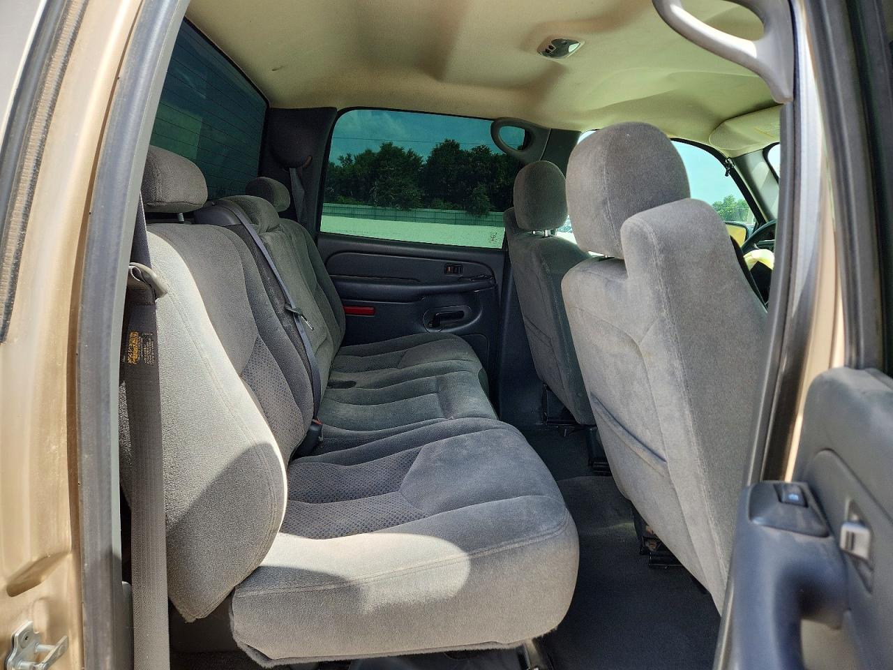 2004 Chevrolet Silverado K1500 Tan vin: 2GCEK13T541420696