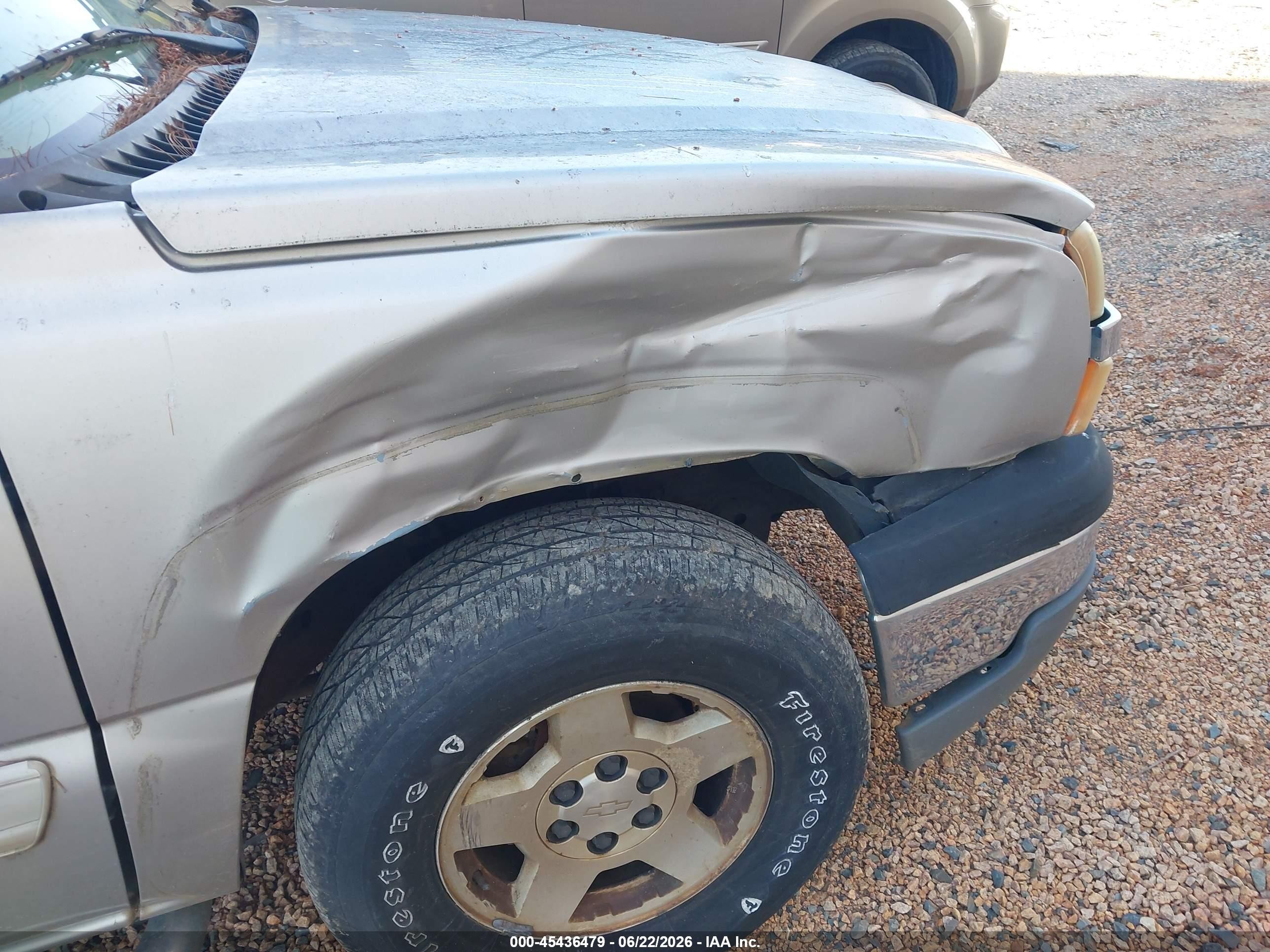 2004 Chevrolet Silverado 1500 Z71 Серебряный vin: 2GCEK13T541421928