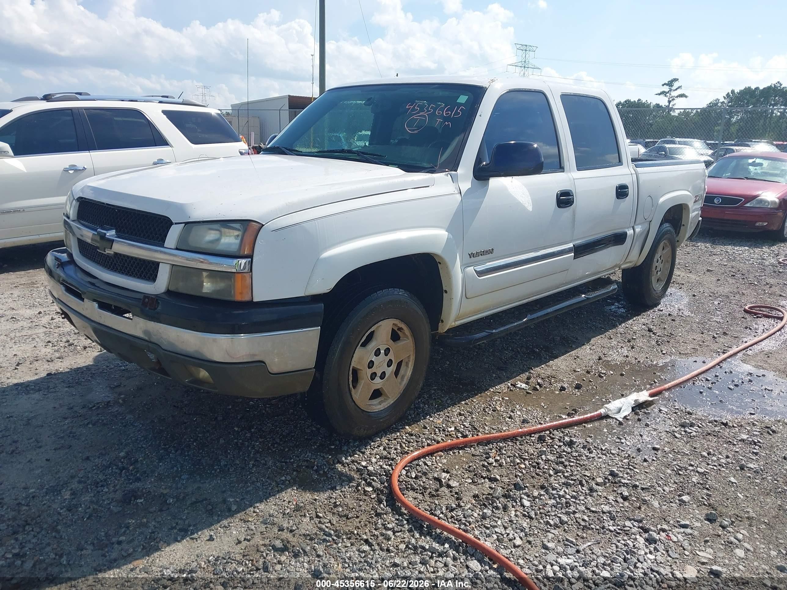 2004 Chevrolet Silverado 1500 Z71 White vin: 2GCEK13T541429933