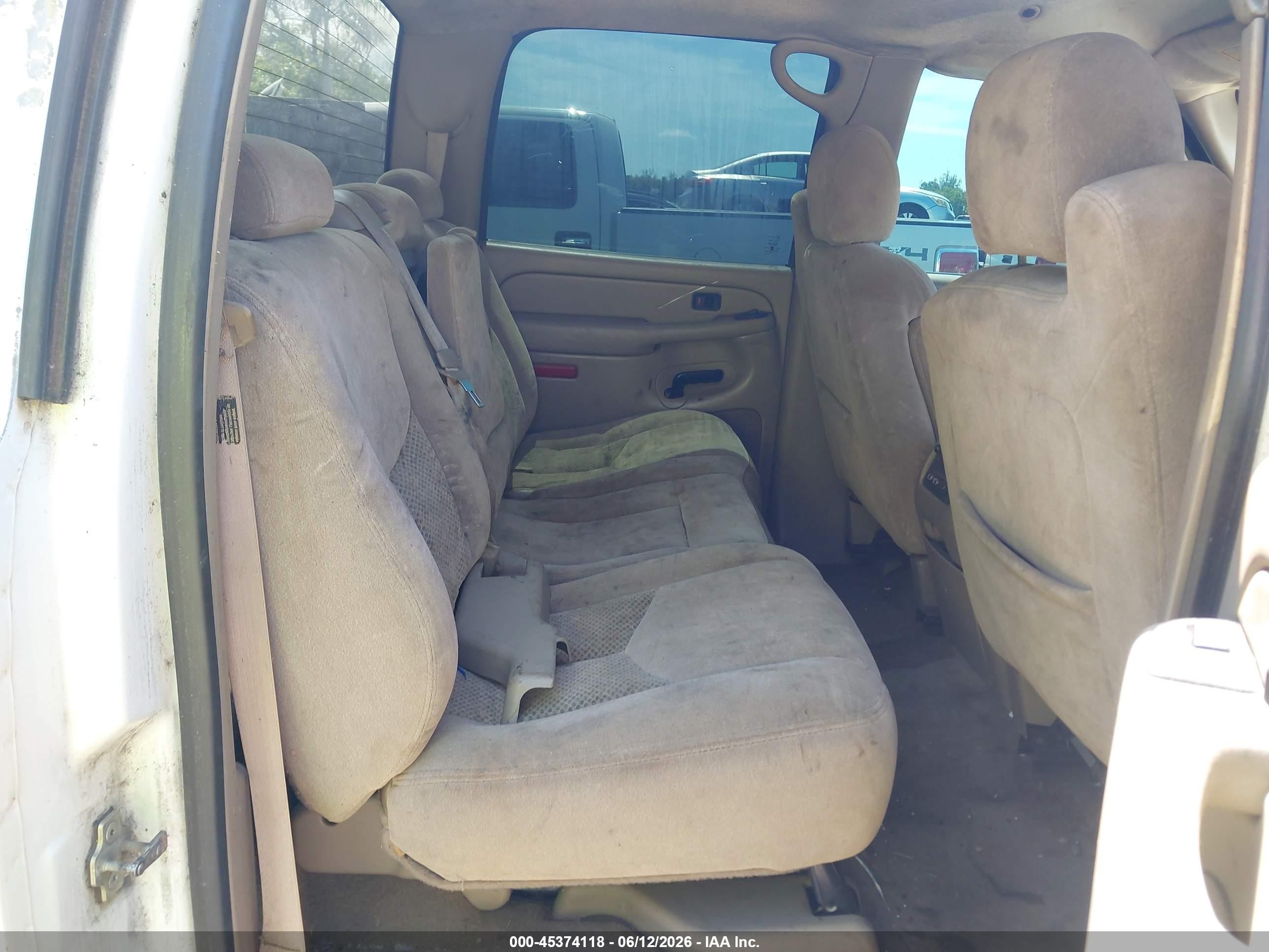 2005 Chevrolet Silverado 1500 Z71 White vin: 2GCEK13T551112977