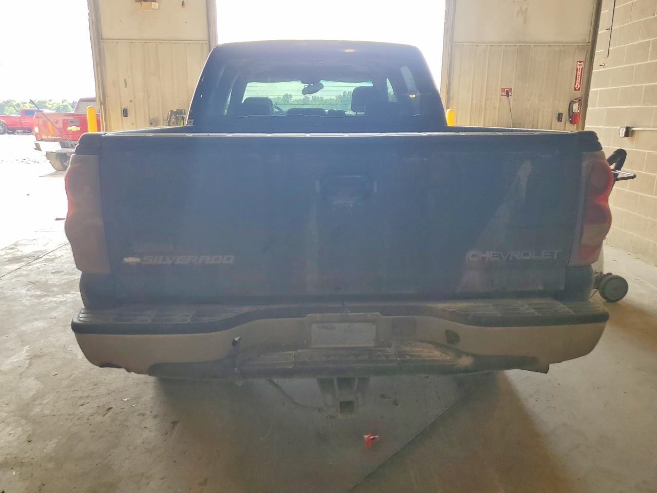 2005 Chevrolet Silverado K1500 Black vin: 2GCEK13T551257288