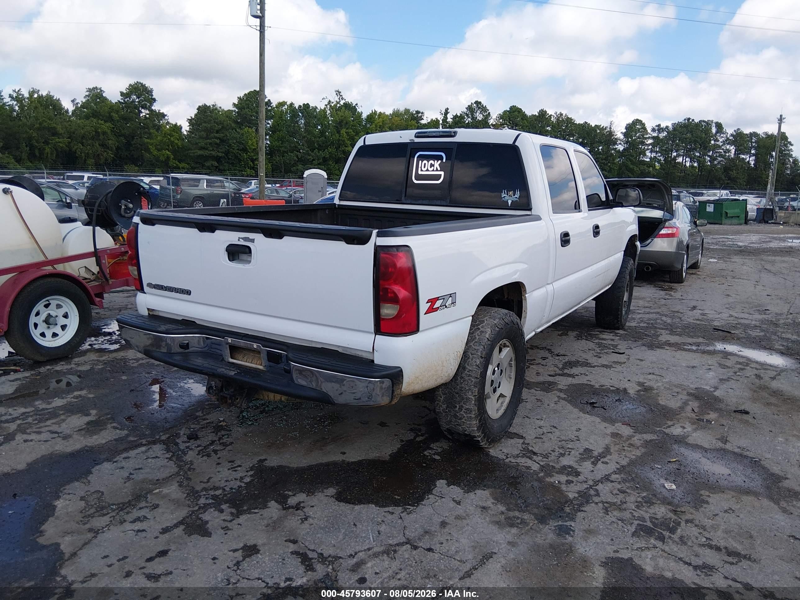 2006 Chevrolet Silverado 1500 Lt3 White vin: 2GCEK13T561211235
