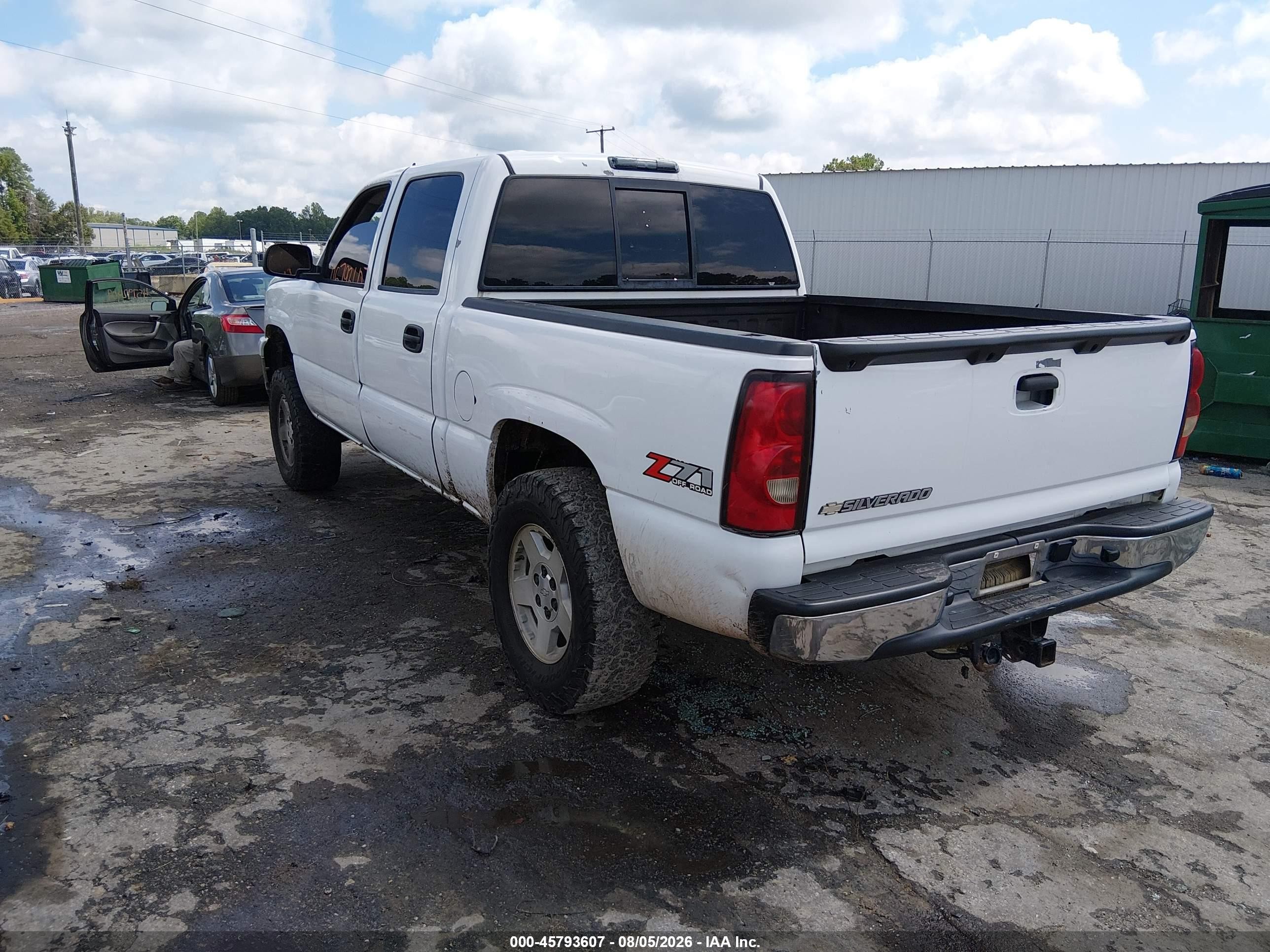 2006 Chevrolet Silverado 1500 Lt3 White vin: 2GCEK13T561211235
