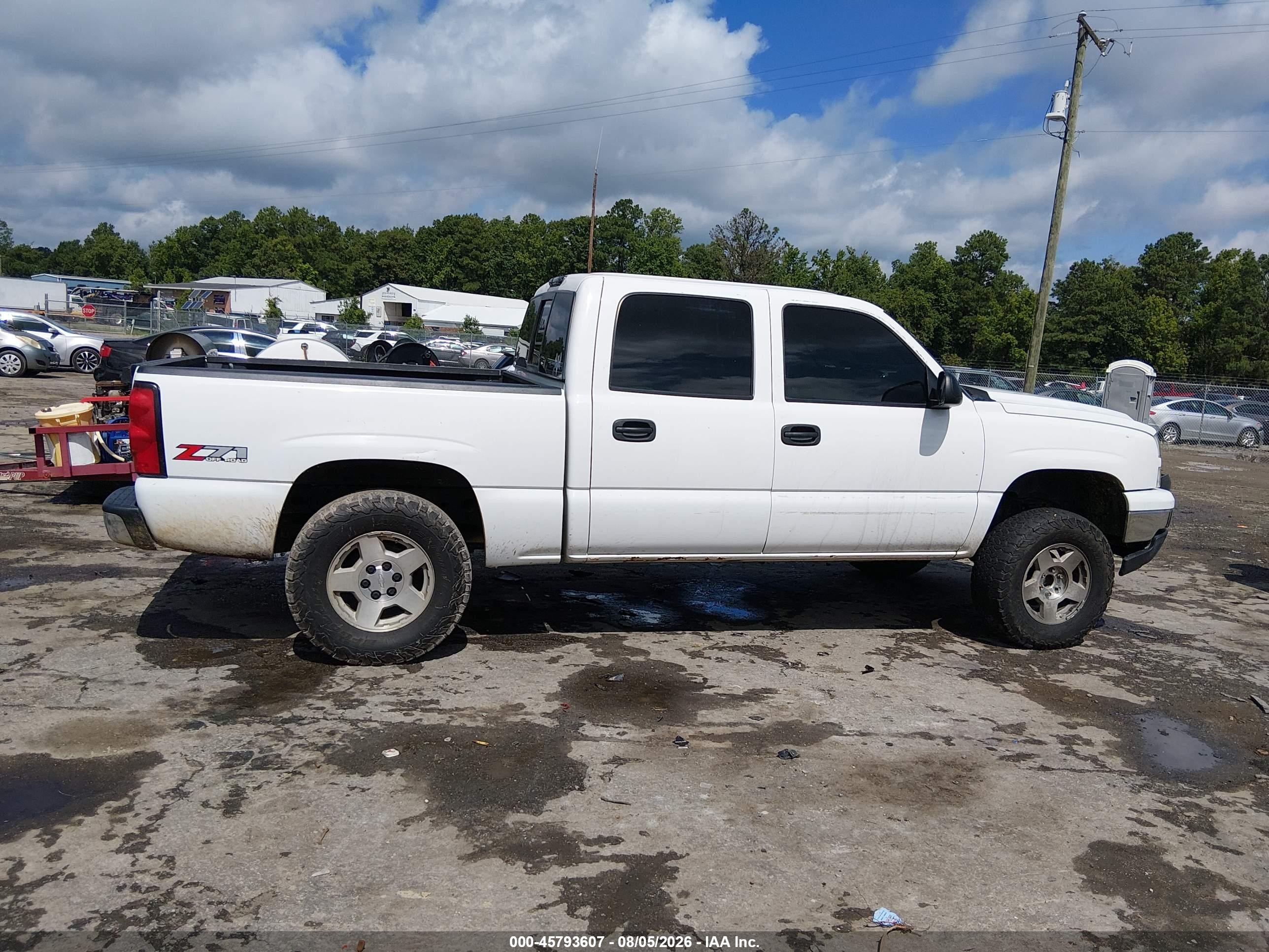 2006 Chevrolet Silverado 1500 Lt3 White vin: 2GCEK13T561211235