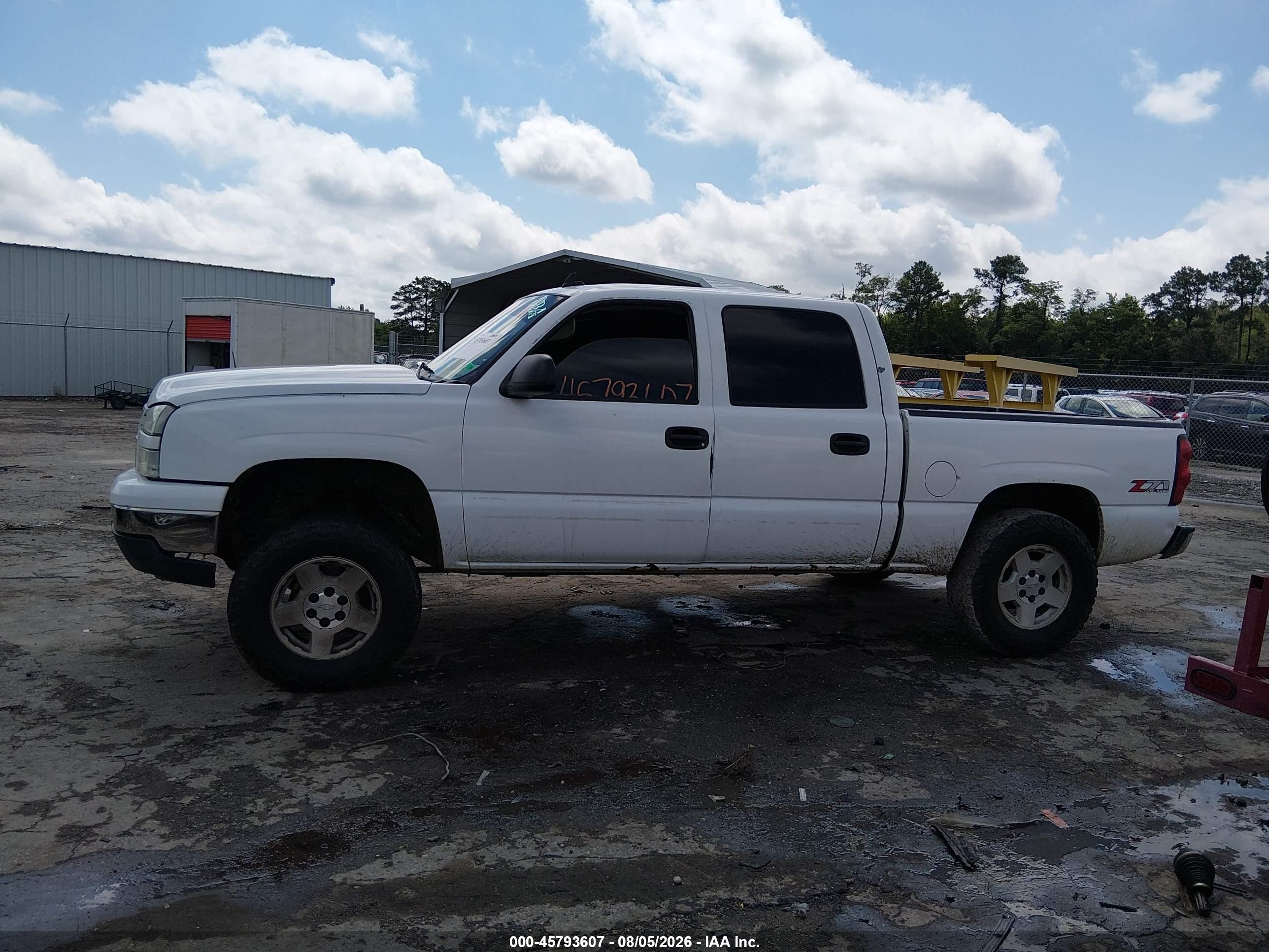 2006 Chevrolet Silverado 1500 Lt3 White vin: 2GCEK13T561211235