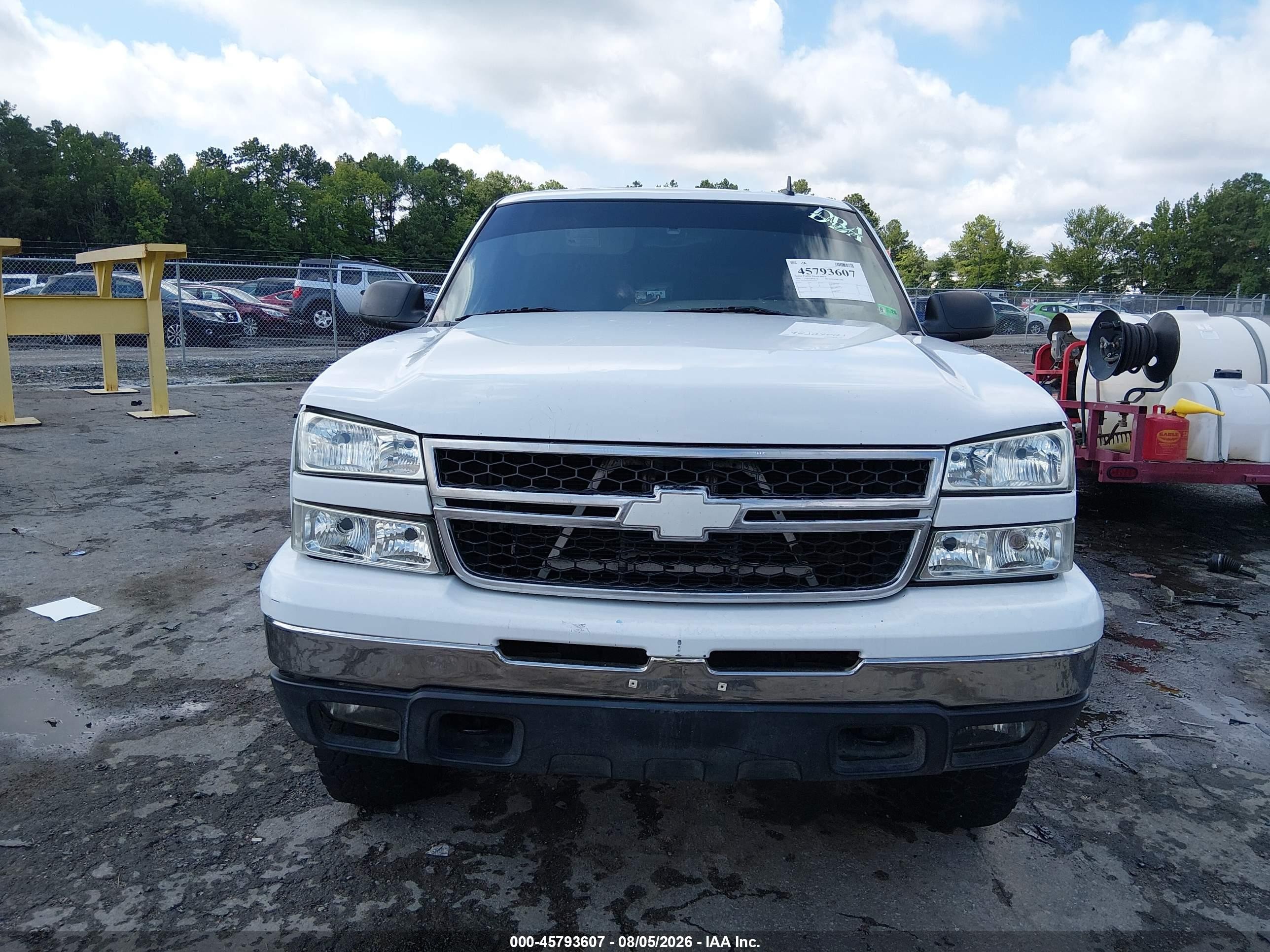 2006 Chevrolet Silverado 1500 Lt3 White vin: 2GCEK13T561211235