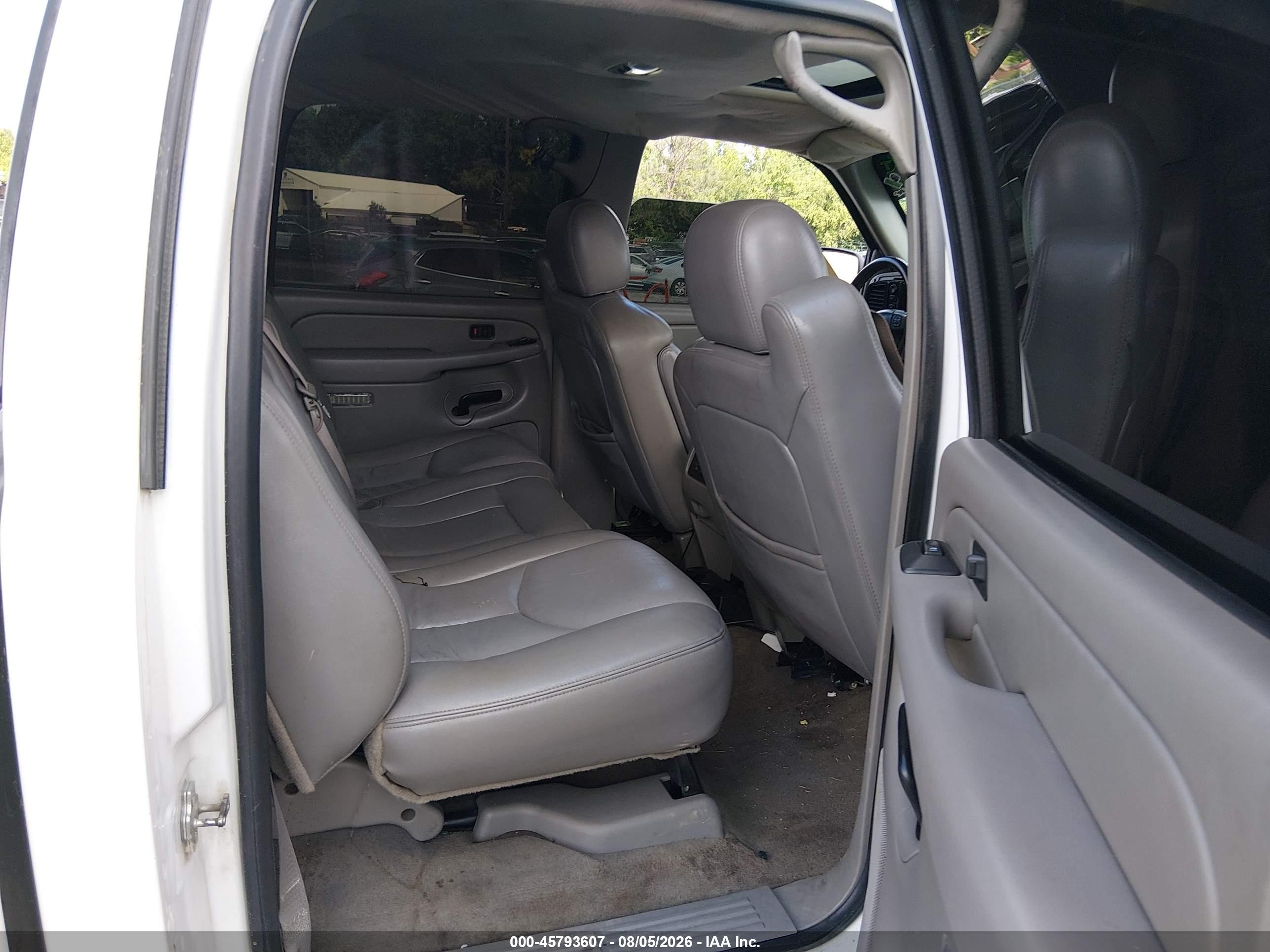 2006 Chevrolet Silverado 1500 Lt3 White vin: 2GCEK13T561211235