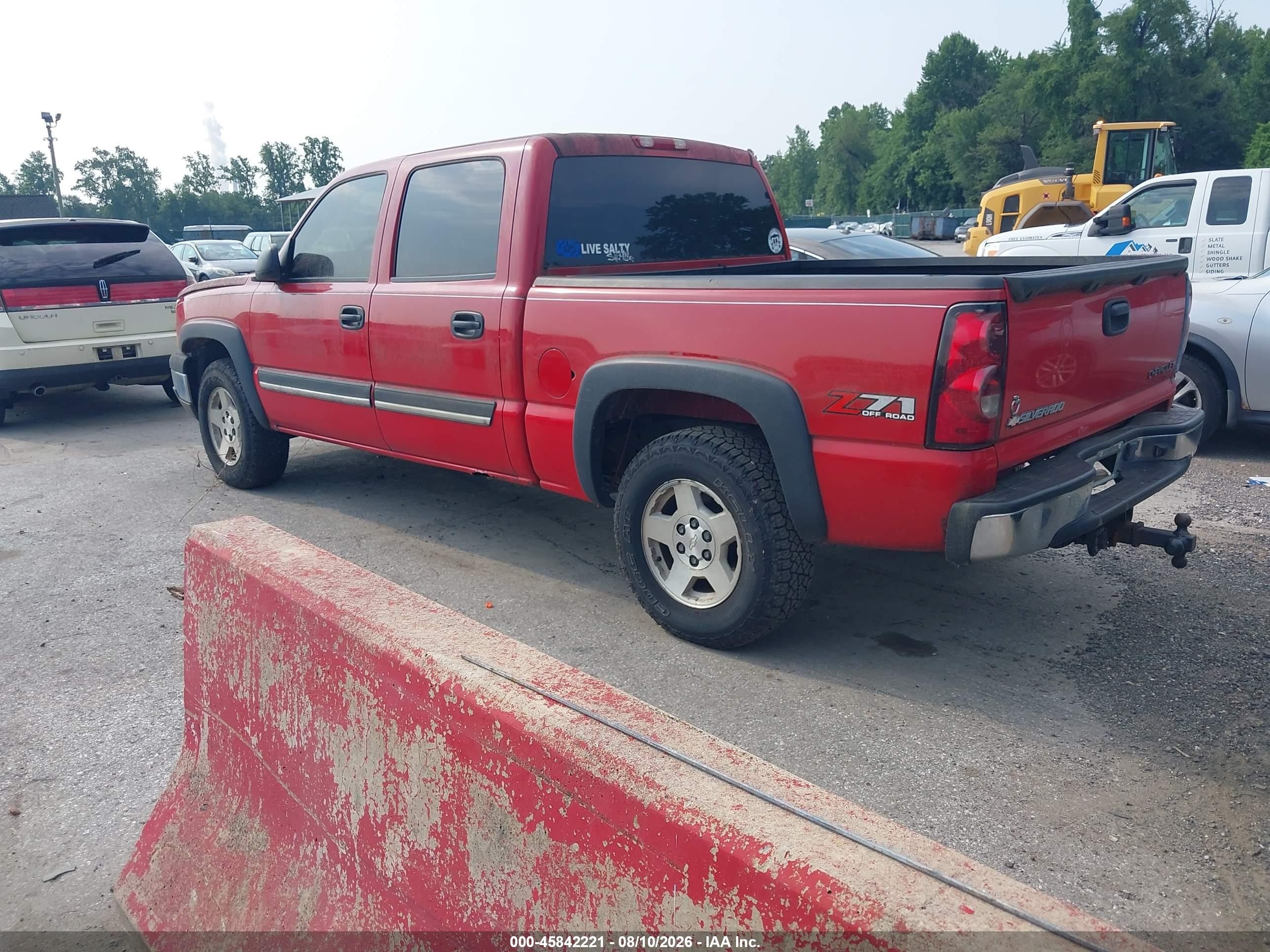 2004 Chevrolet Silverado 1500 Z71 Красный vin: 2GCEK13T641418651