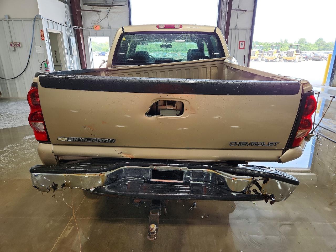 2005 Chevrolet Silverado K1500 Gold vin: 2GCEK13T651222713
