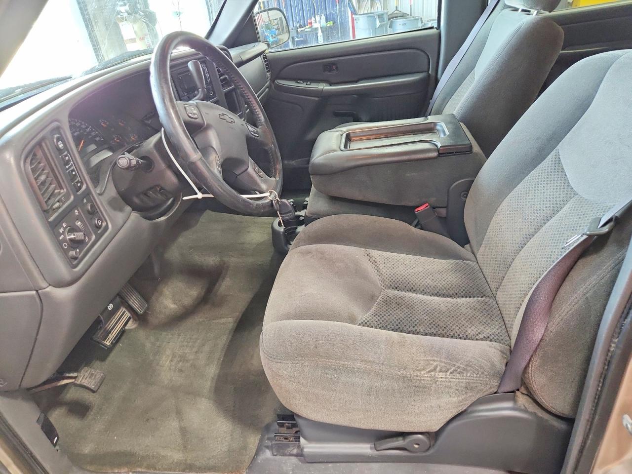 2005 Chevrolet Silverado K1500 Gold vin: 2GCEK13T651222713