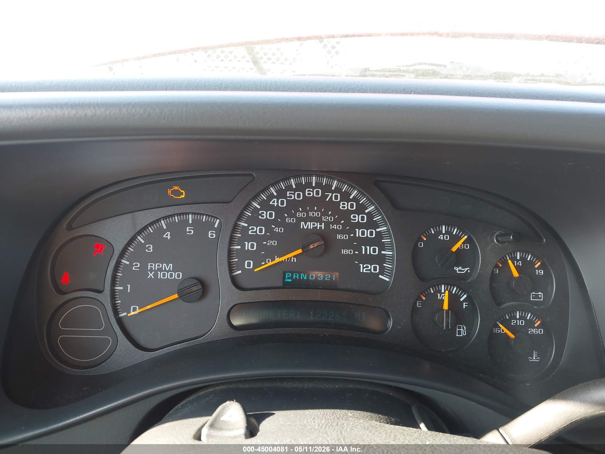 2005 Chevrolet Silverado 1500 Ls Красный vin: 2GCEK13T651240404