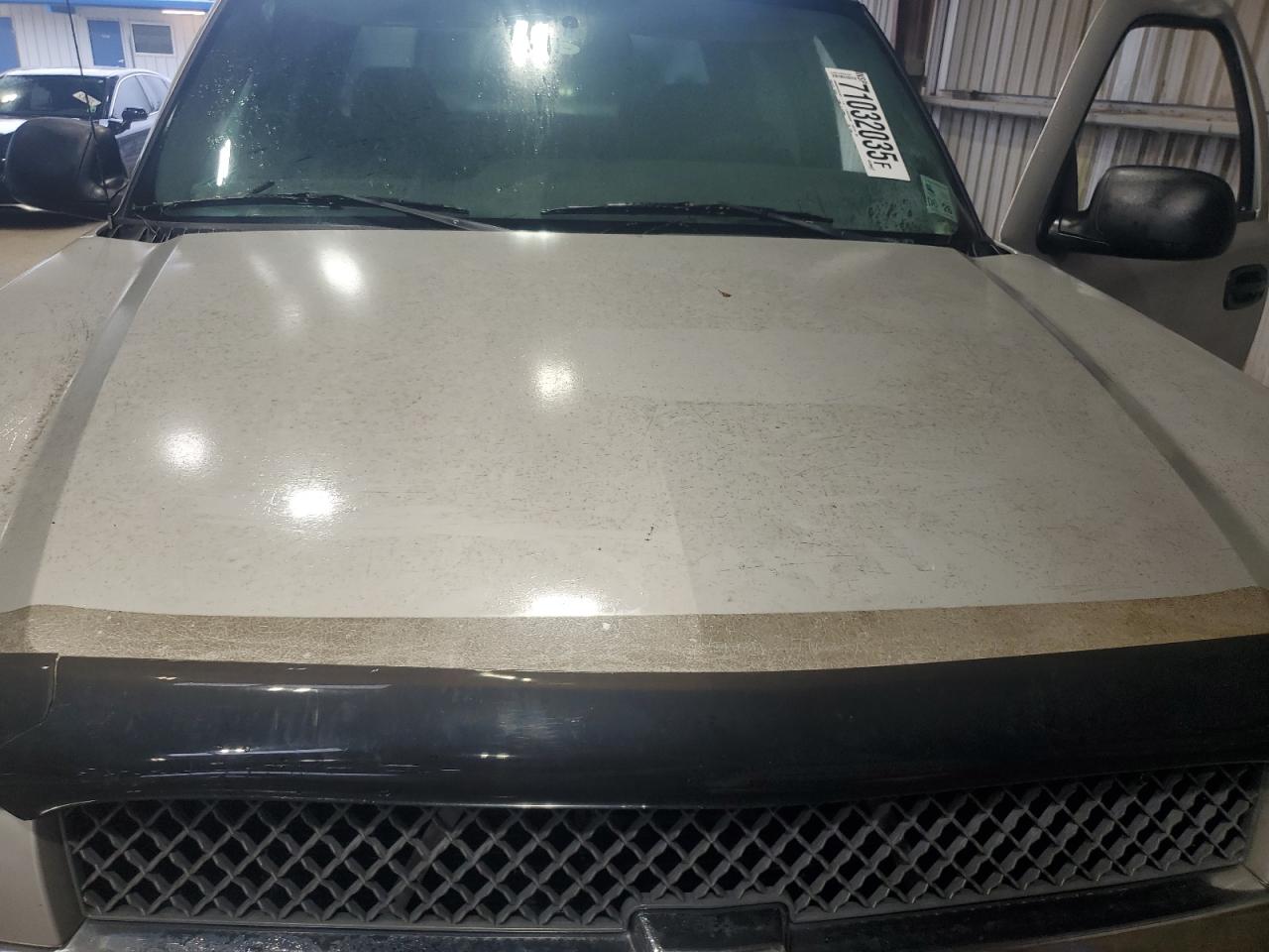 2005 Chevrolet Silverado K1500 Beige vin: 2GCEK13T651277002