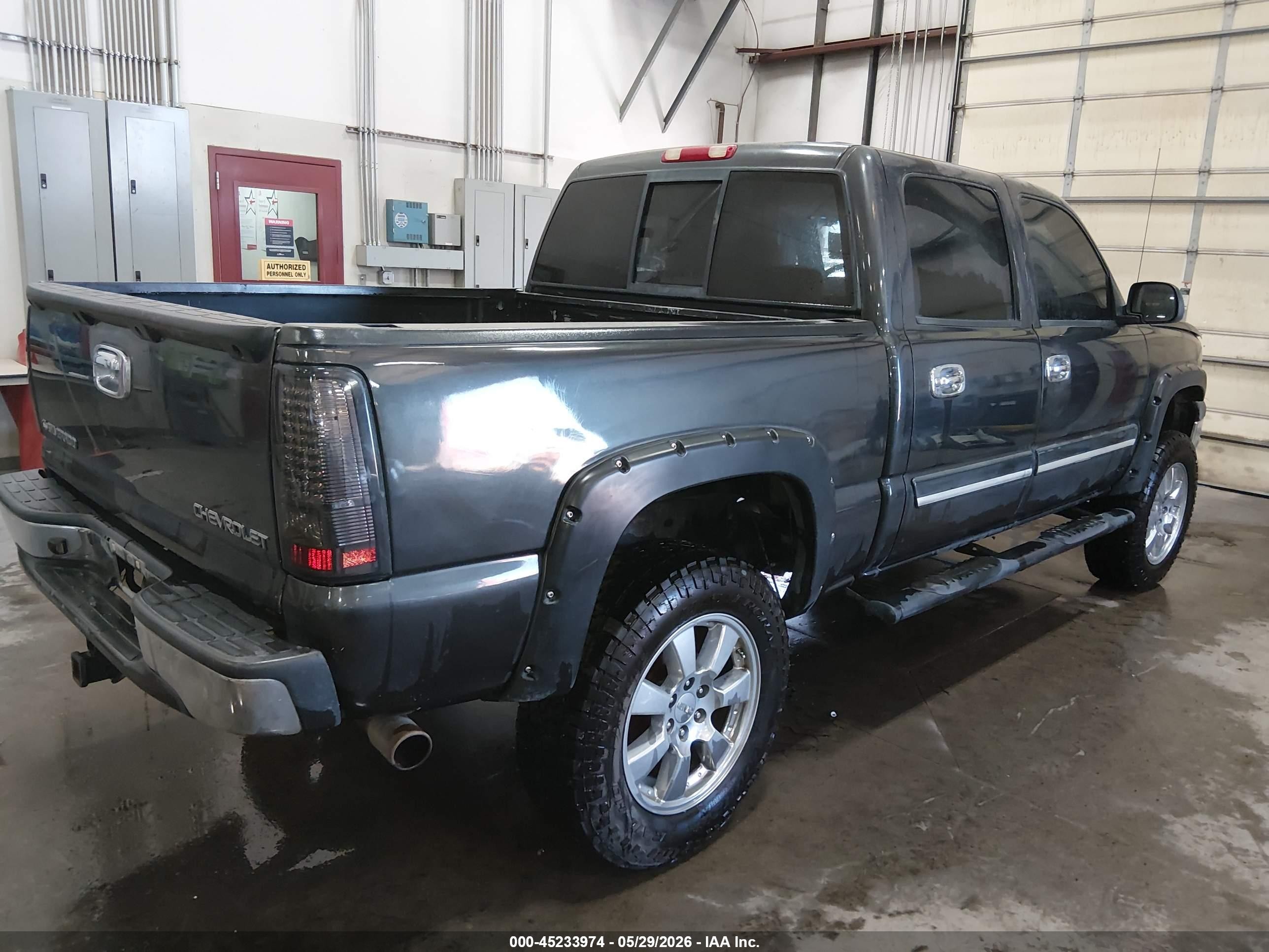 2005 Chevrolet Silverado 1500 Z71 Gray vin: 2GCEK13T651298397
