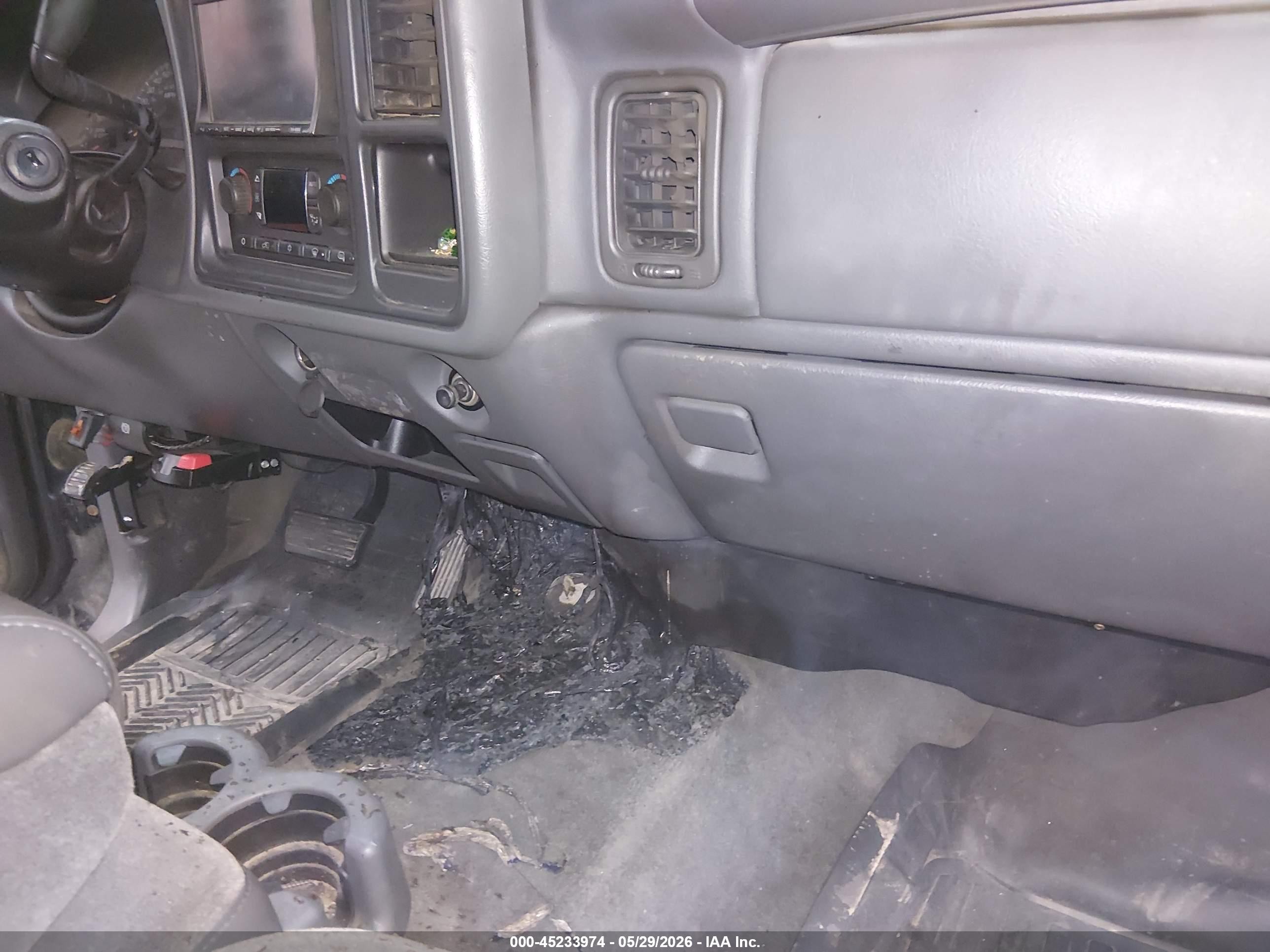 2005 Chevrolet Silverado 1500 Z71 Gray vin: 2GCEK13T651298397