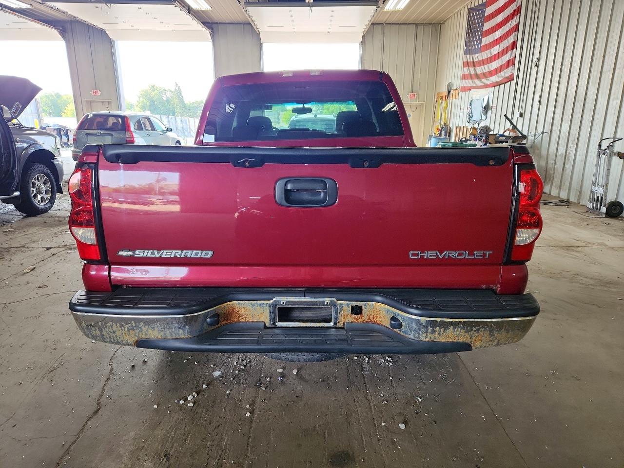 2005 Chevrolet Silverado K1500 Burgundy vin: 2GCEK13T651386351