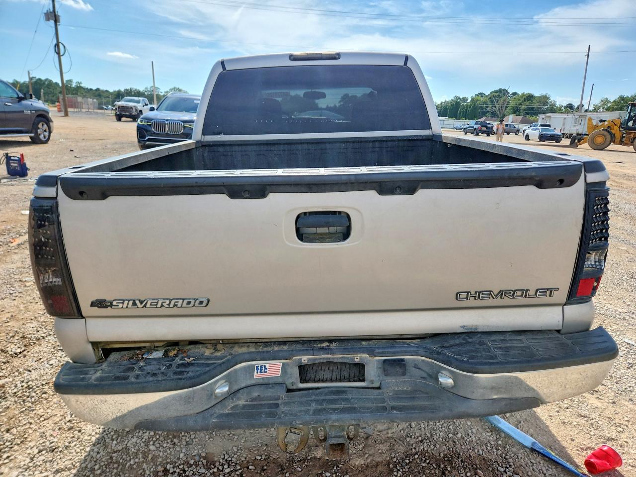 2004 Chevrolet Silverado K1500 Silver vin: 2GCEK13T741395848