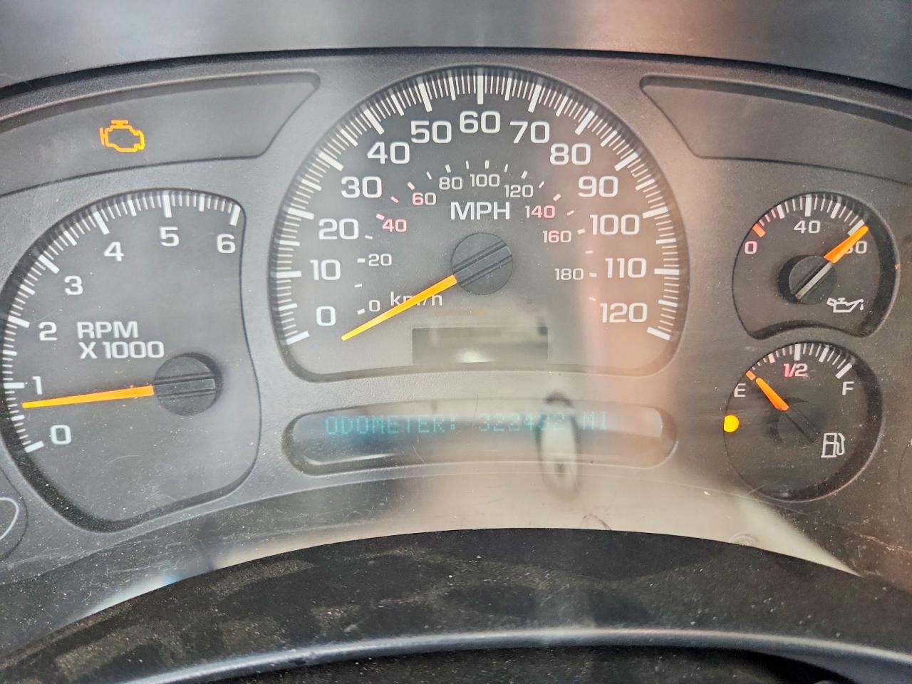 2004 Chevrolet Silverado K1500 Silver vin: 2GCEK13T741395848