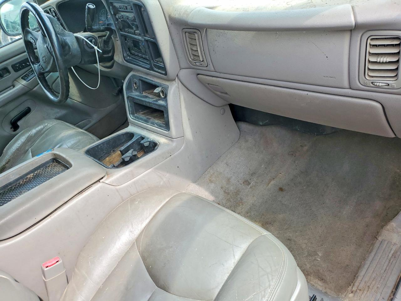 2004 Chevrolet Silverado K1500 Silver vin: 2GCEK13T741406914