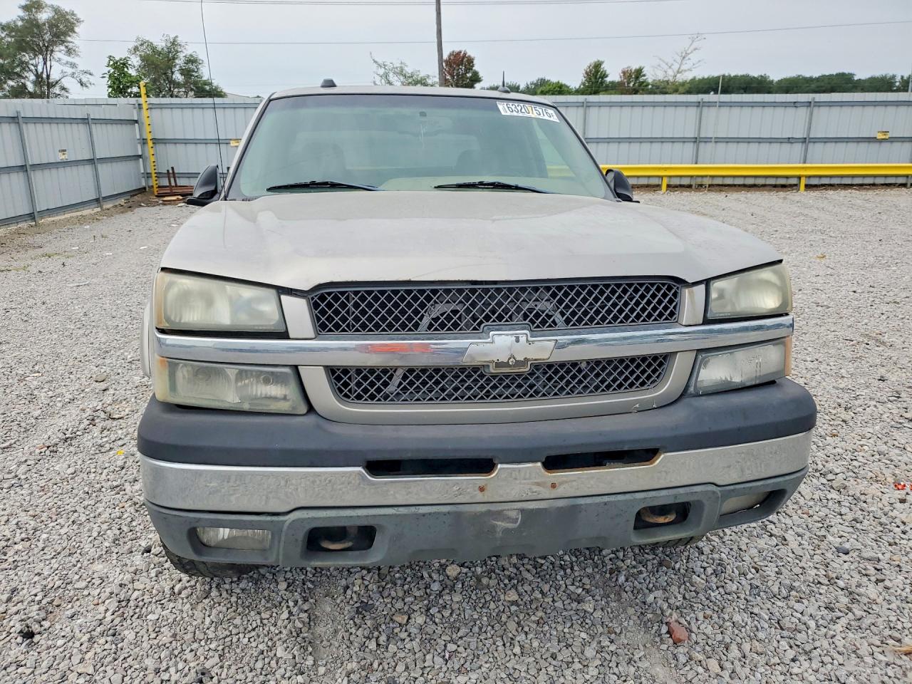 2004 Chevrolet Silverado K1500 Silver vin: 2GCEK13T741406914