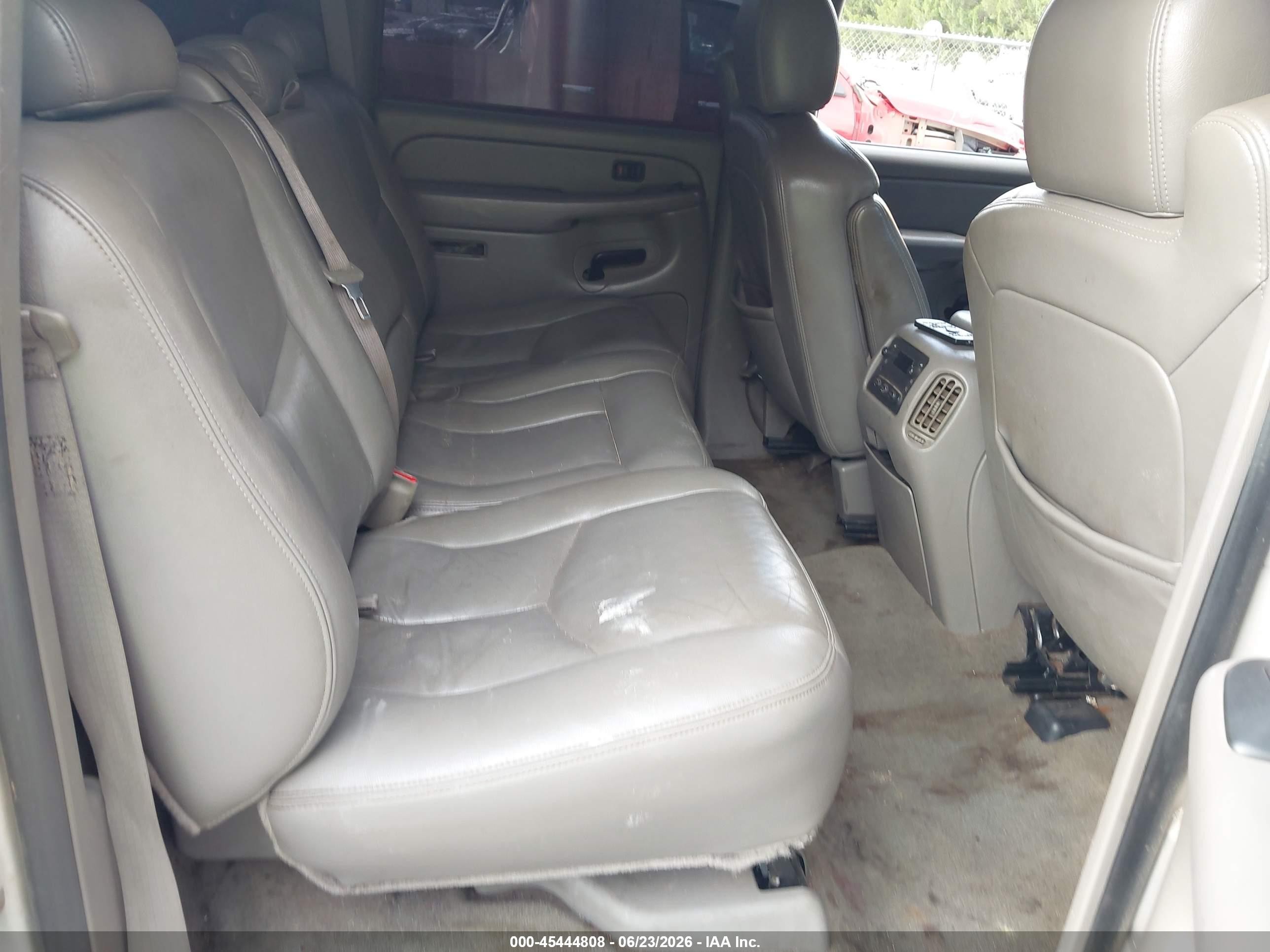 2005 Chevrolet Silverado 1500 Z71 Silver vin: 2GCEK13T751325980