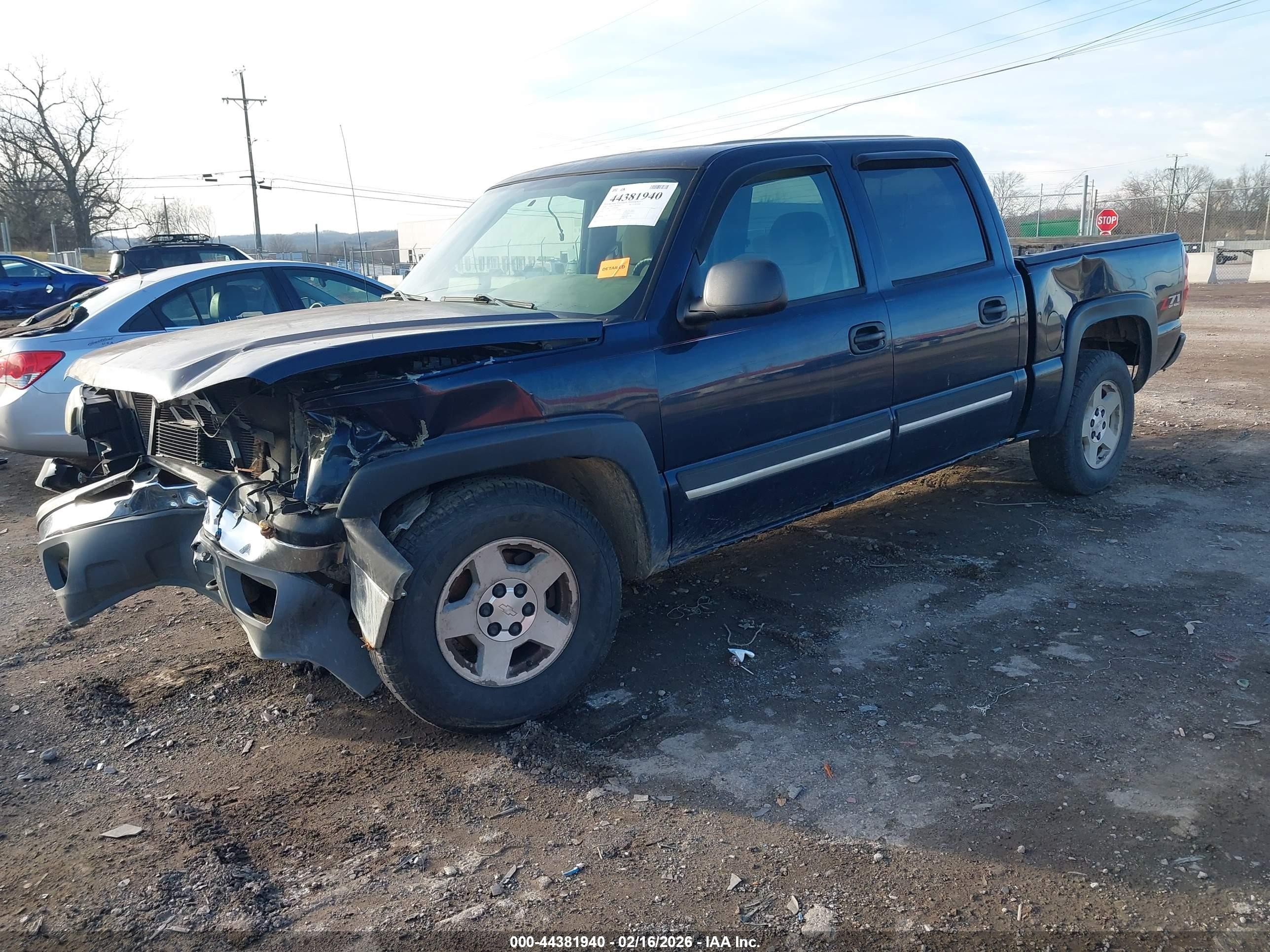 2005 Chevrolet Silverado 1500 Z71 Dark Blue vin: 2GCEK13T751339149