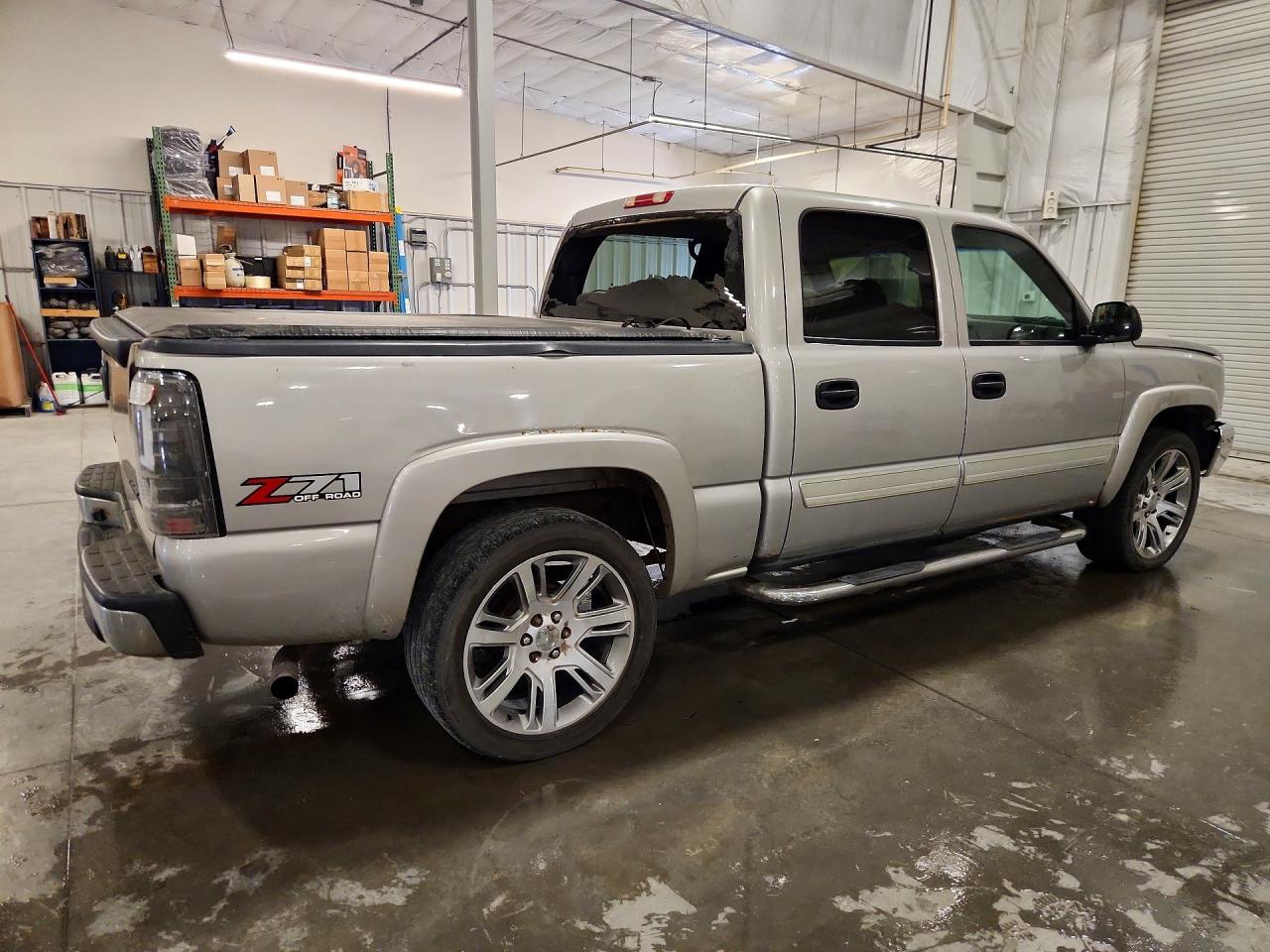 2006 Chevrolet Silverado K1500 Silver vin: 2GCEK13T761165715