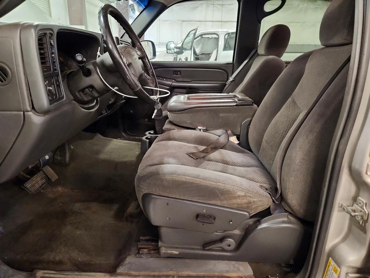 2006 Chevrolet Silverado K1500 Silver vin: 2GCEK13T761165715