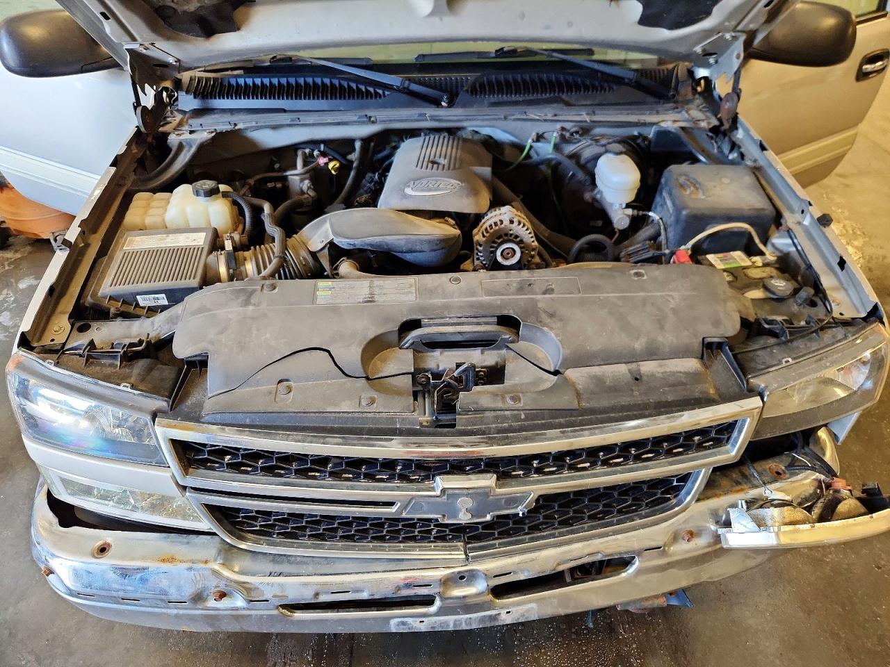 2006 Chevrolet Silverado K1500 Silver vin: 2GCEK13T761165715