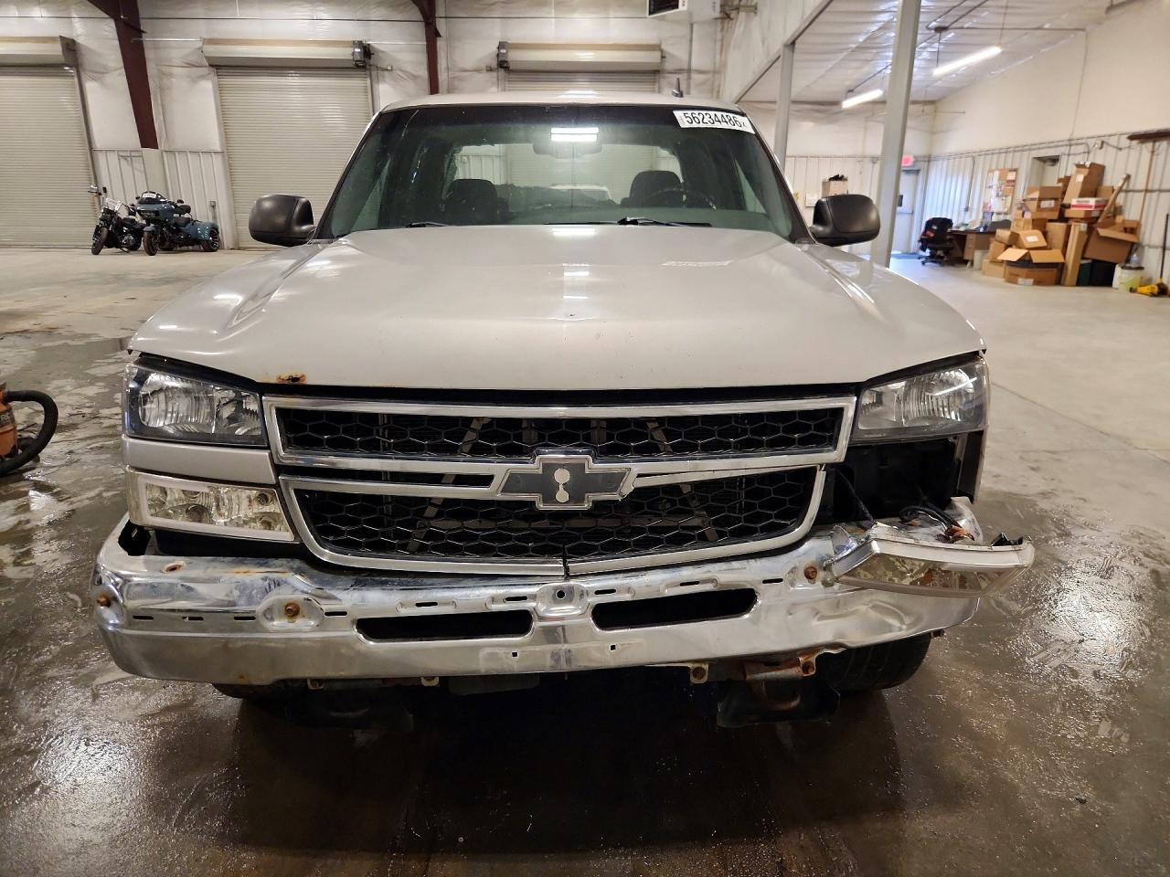 2006 Chevrolet Silverado K1500 Silver vin: 2GCEK13T761165715
