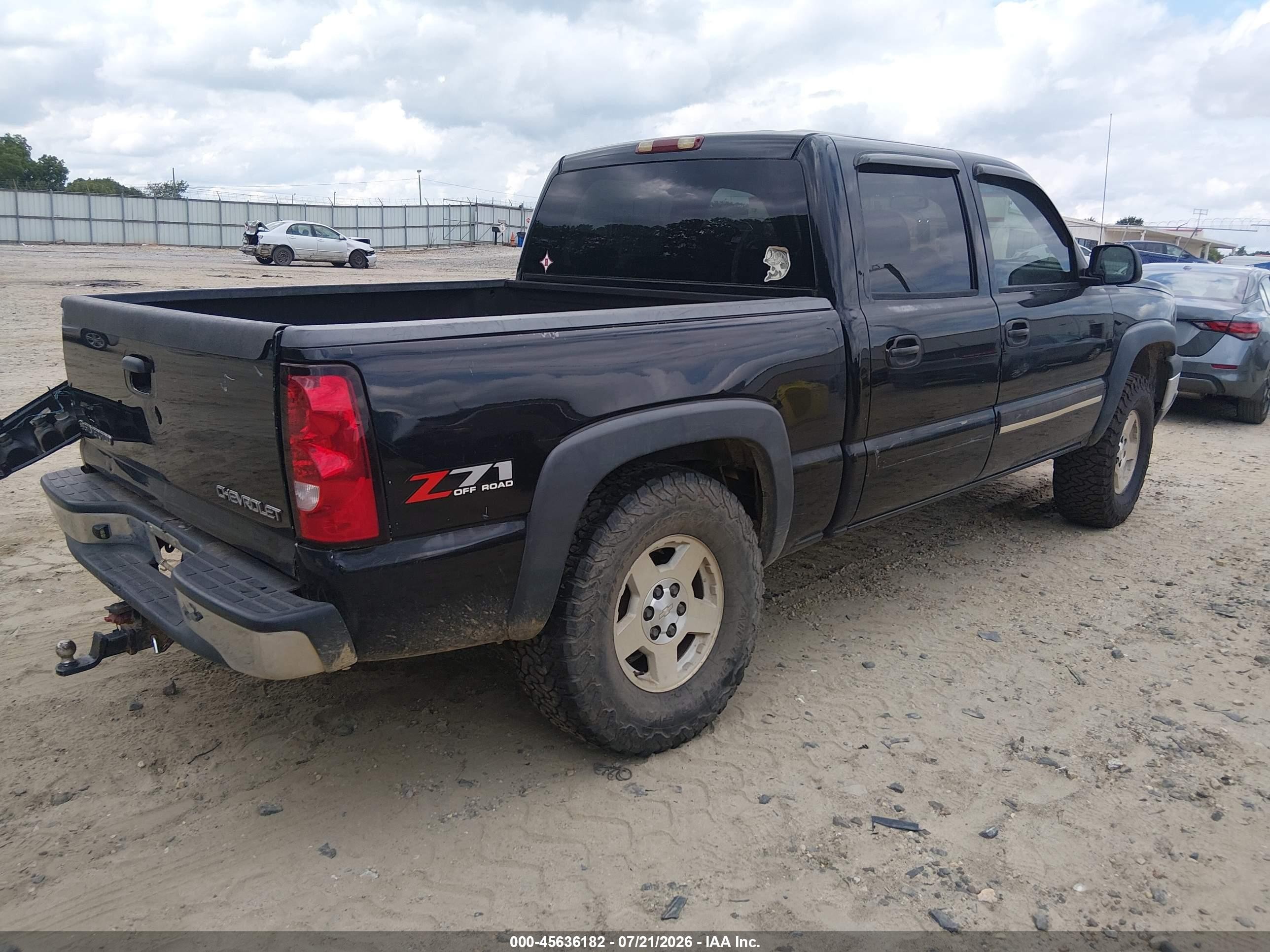 2004 Chevrolet Silverado 1500 Z71 Черный vin: 2GCEK13T841291594