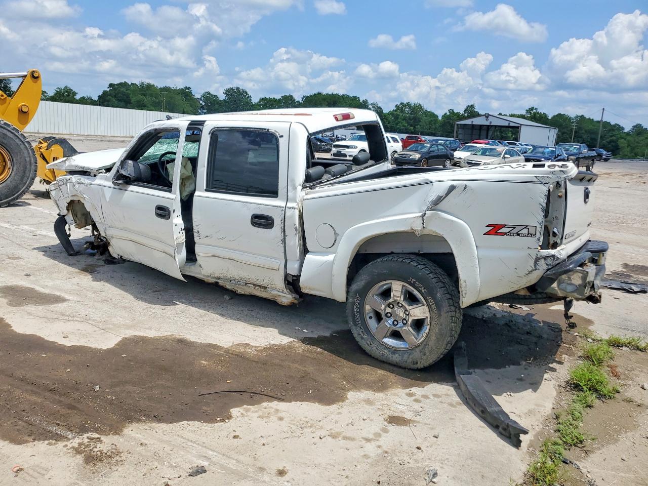 2004 Chevrolet Silverado K1500 White vin: 2GCEK13T841383918