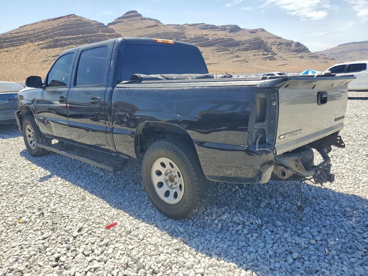 2005 Chevrolet Silverado K1500 Black vin: 2GCEK13T851167424