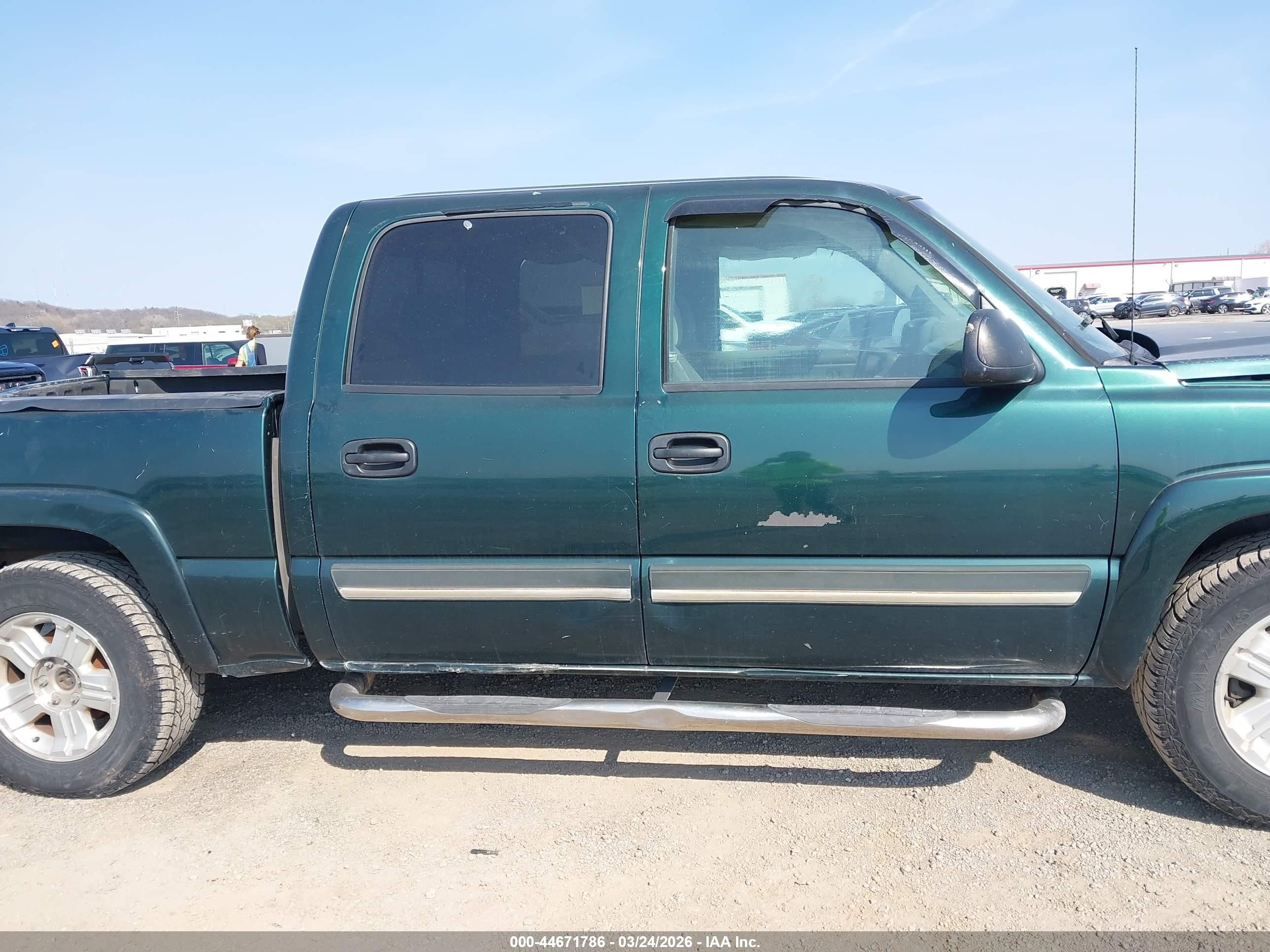 2005 Chevrolet Silverado 1500 Z71 Green vin: 2GCEK13T851227671