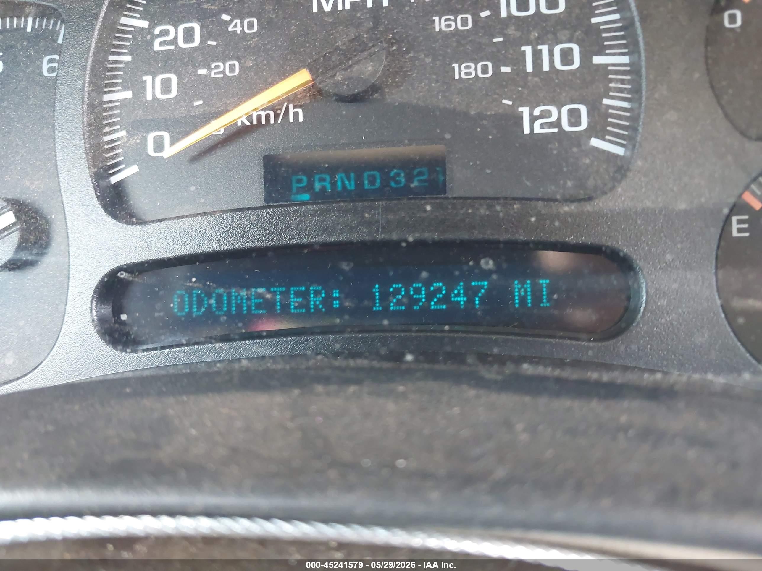 2005 Chevrolet Silverado 1500 Z71 Белый vin: 2GCEK13T851382138