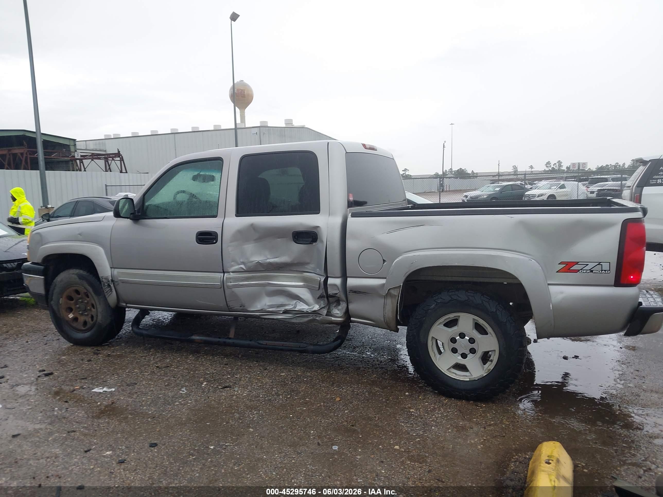 2005 Chevrolet Silverado 1500 Z71 Beige vin: 2GCEK13T851399456