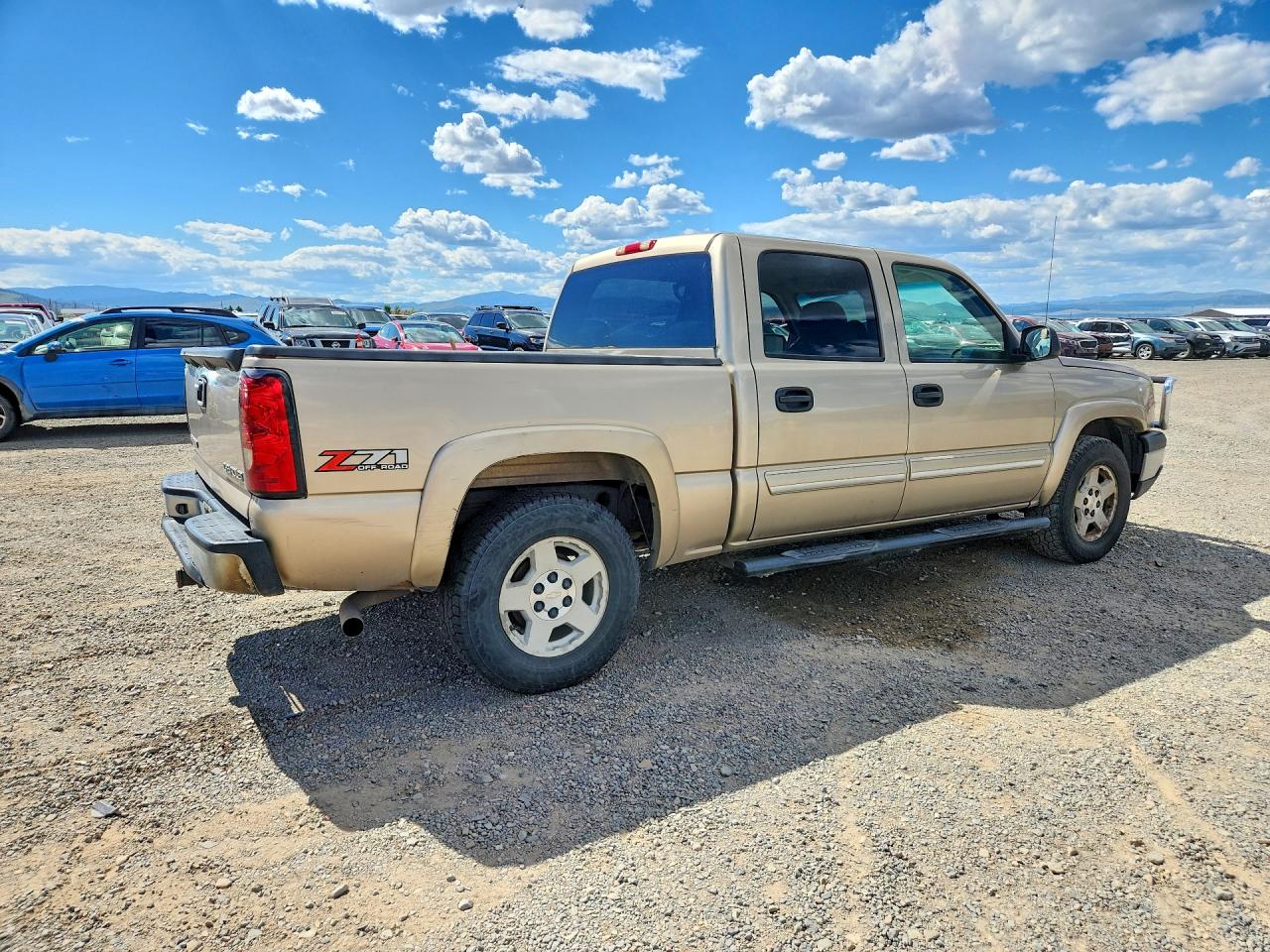 2005 Chevrolet Silverado K1500 Beige vin: 2GCEK13T951218431