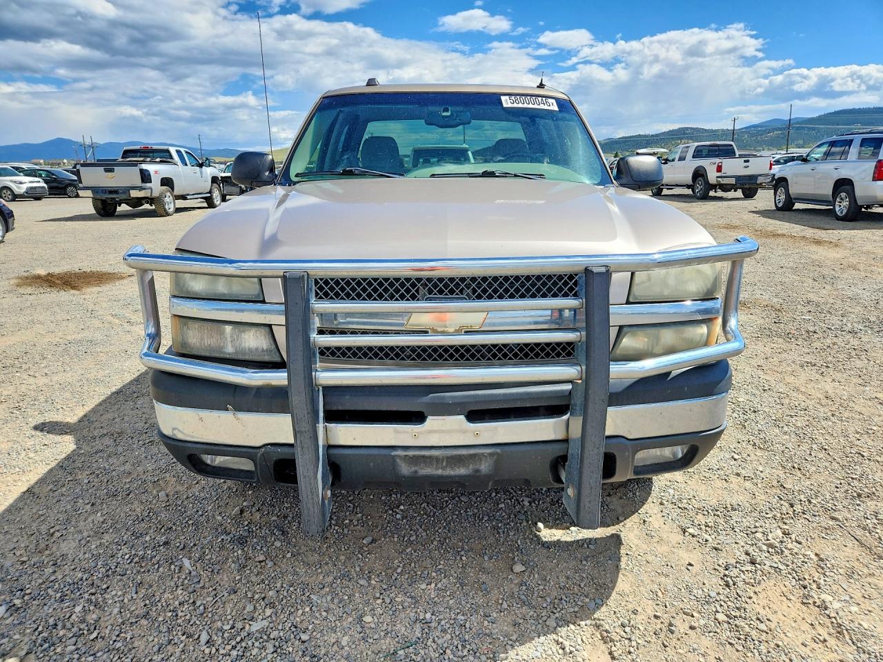 2005 Chevrolet Silverado K1500 Beige vin: 2GCEK13T951218431
