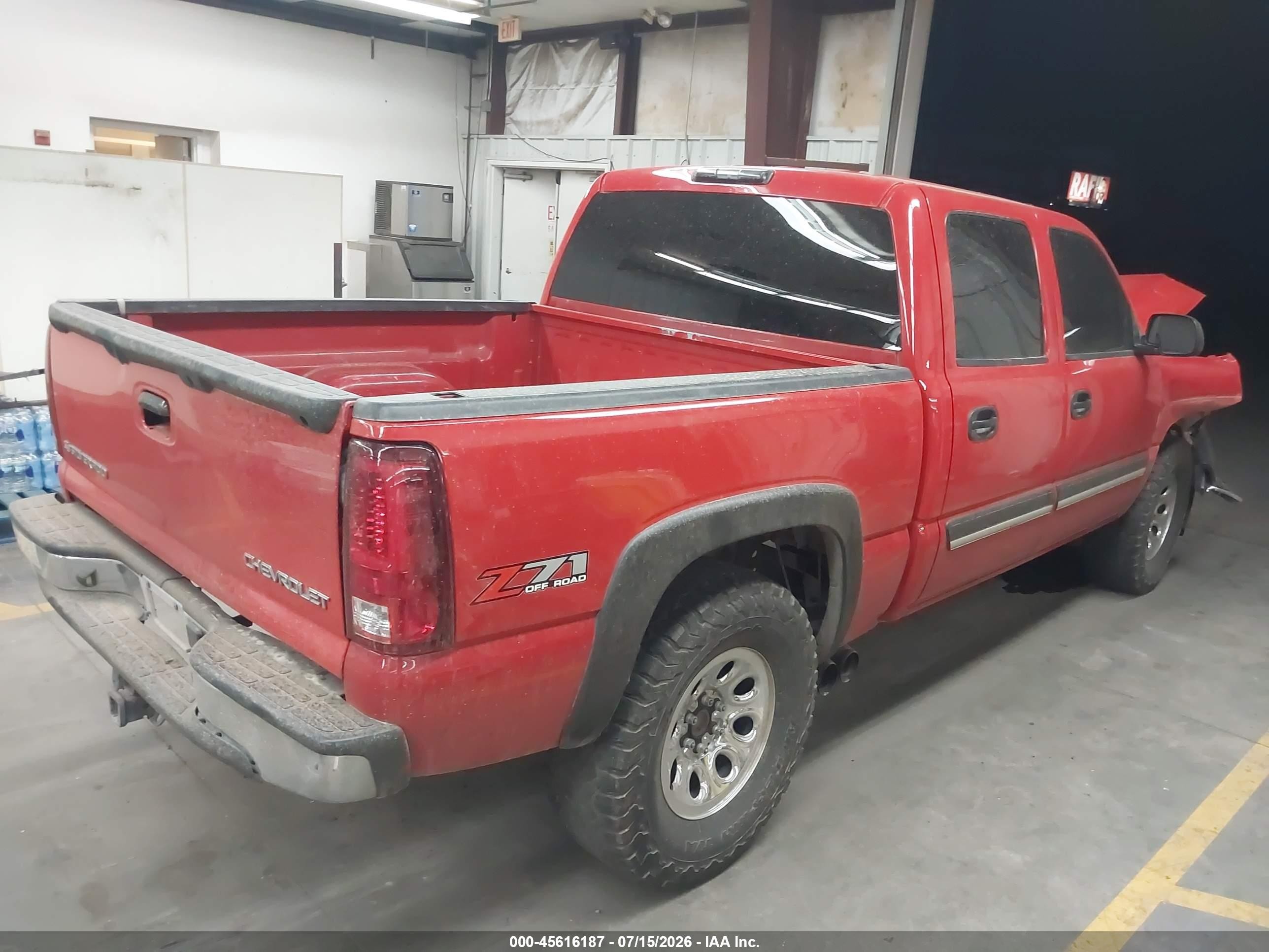 2005 Chevrolet Silverado 1500 Z71 Red vin: 2GCEK13T951288298