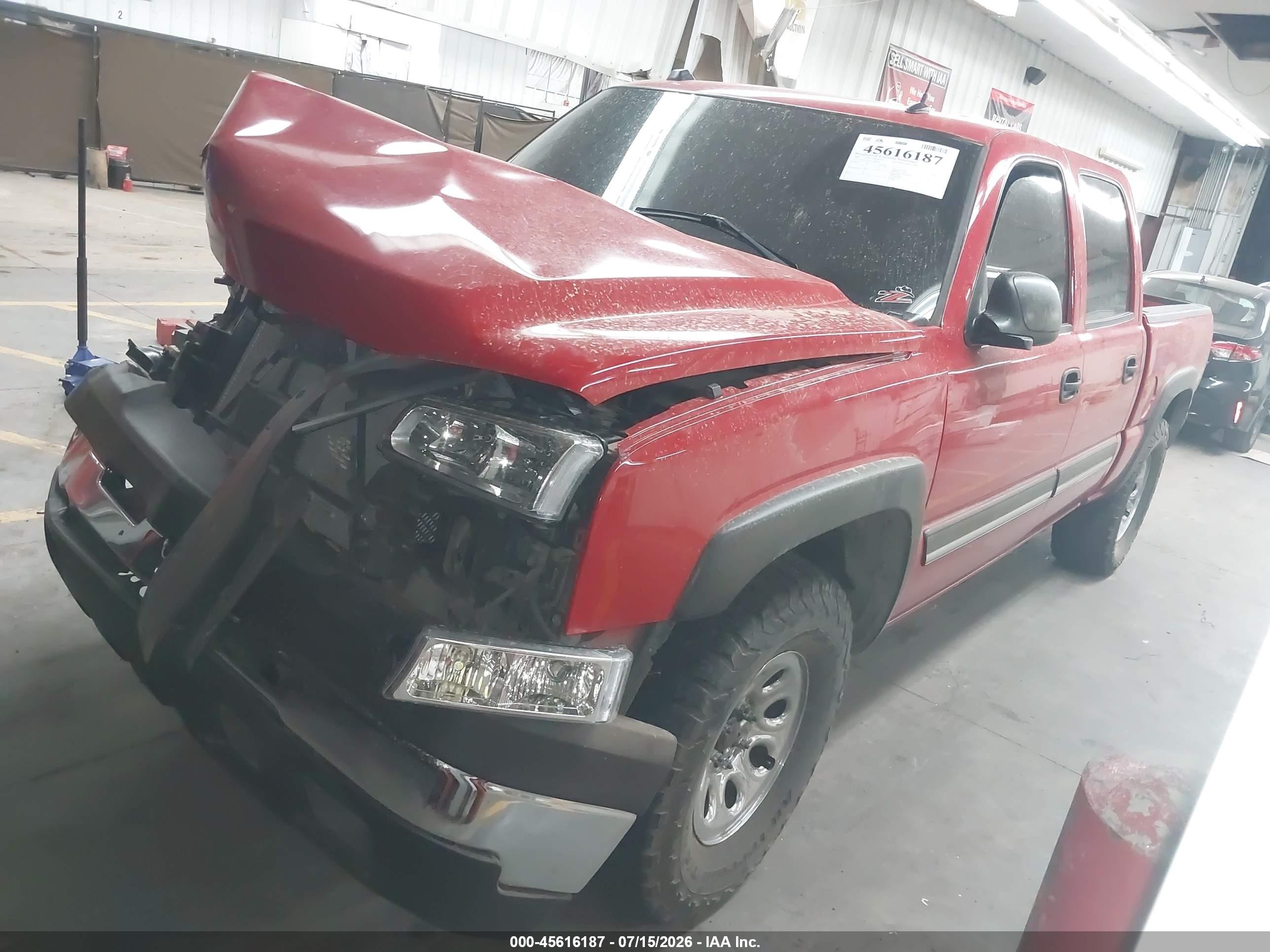 2005 Chevrolet Silverado 1500 Z71 Red vin: 2GCEK13T951288298