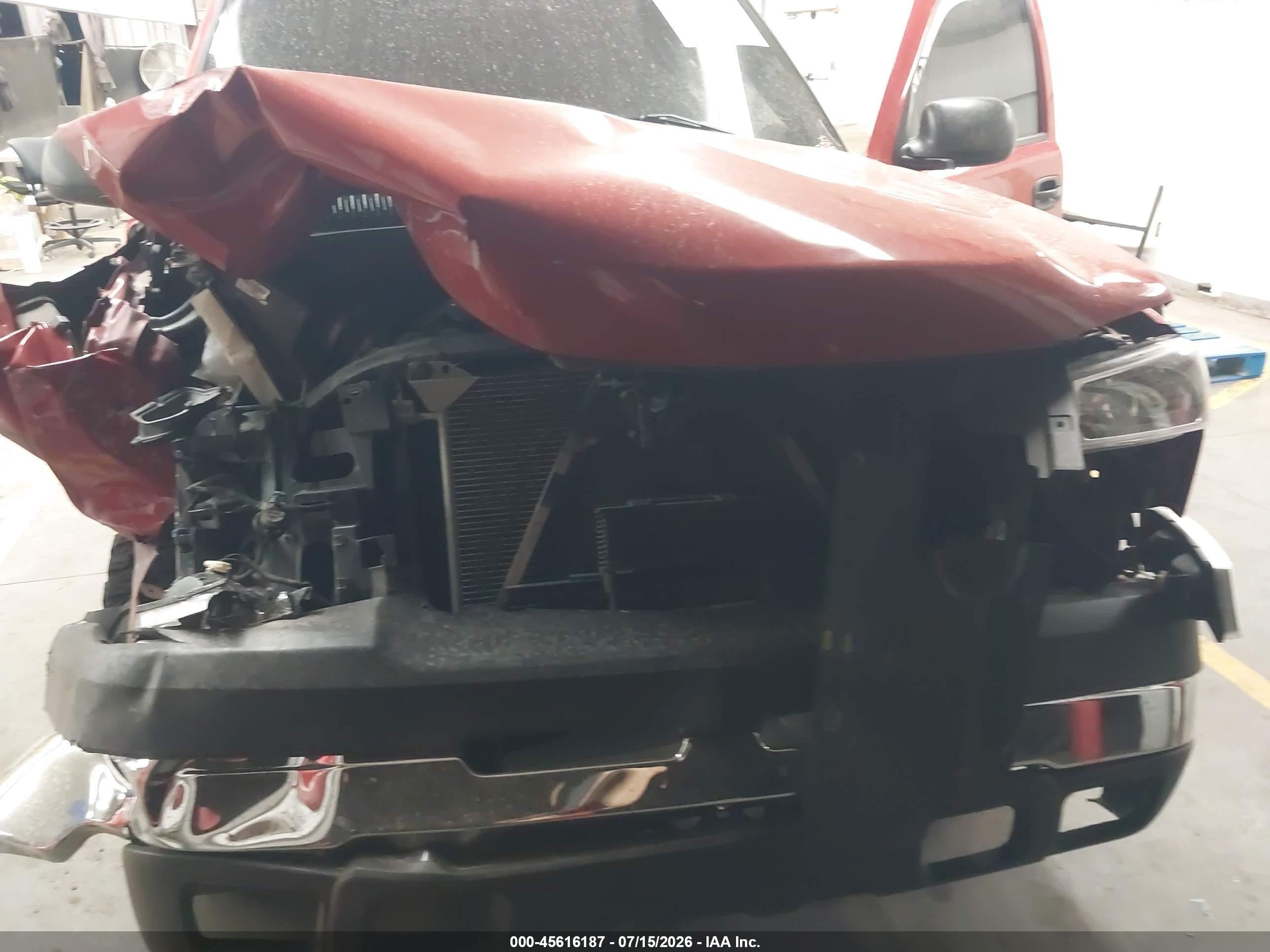 2005 Chevrolet Silverado 1500 Z71 Red vin: 2GCEK13T951288298