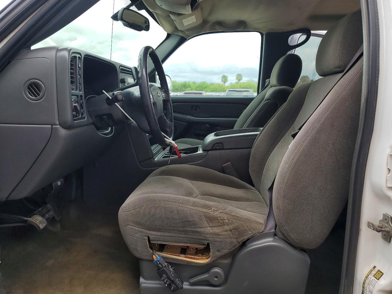 2005 Chevrolet Silverado 1500 Lt Double Cab 4wd White vin: 2GCEK13T951335409