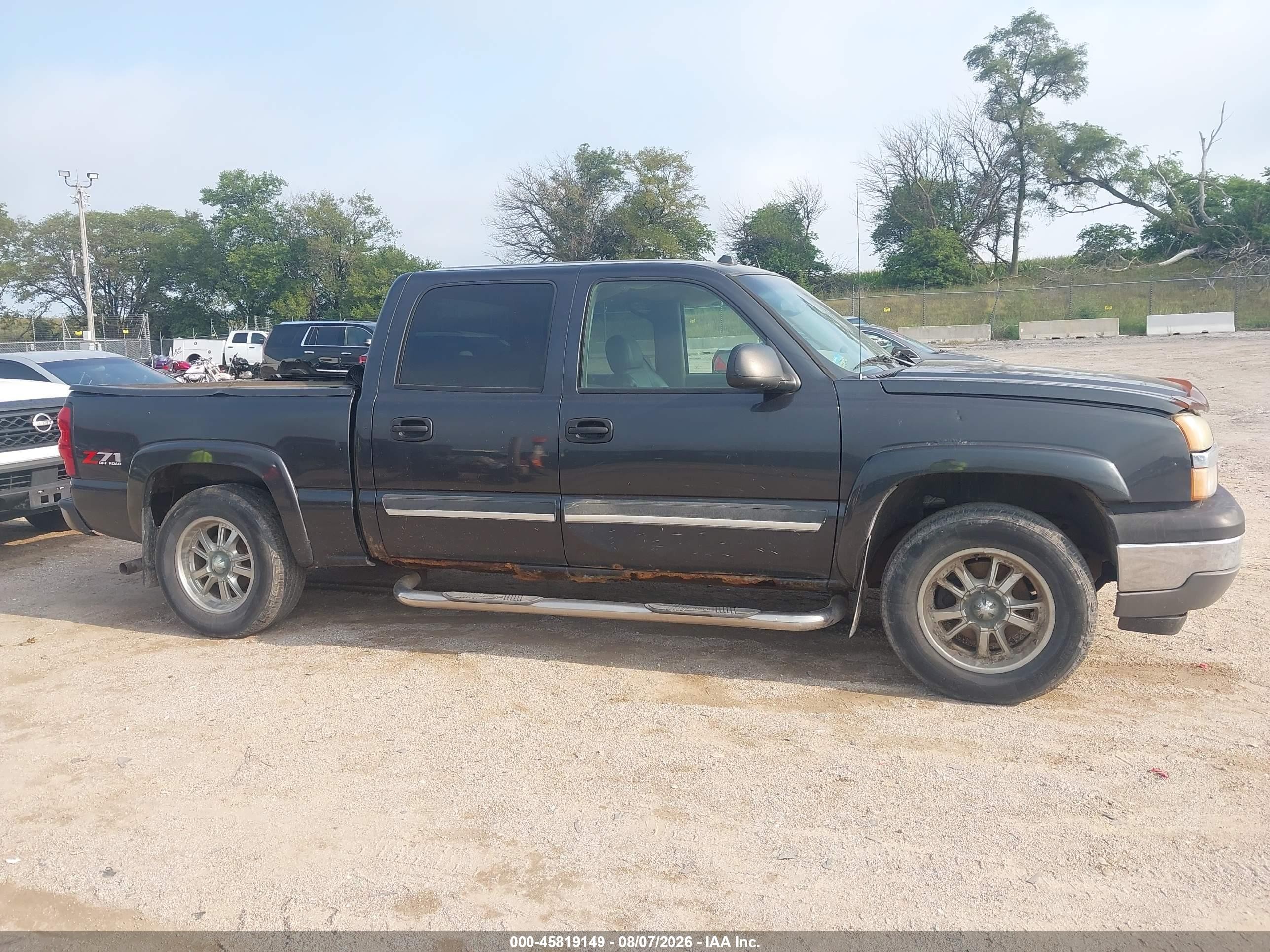 2005 Chevrolet Silverado 1500 Z71 Черный vin: 2GCEK13T951349407
