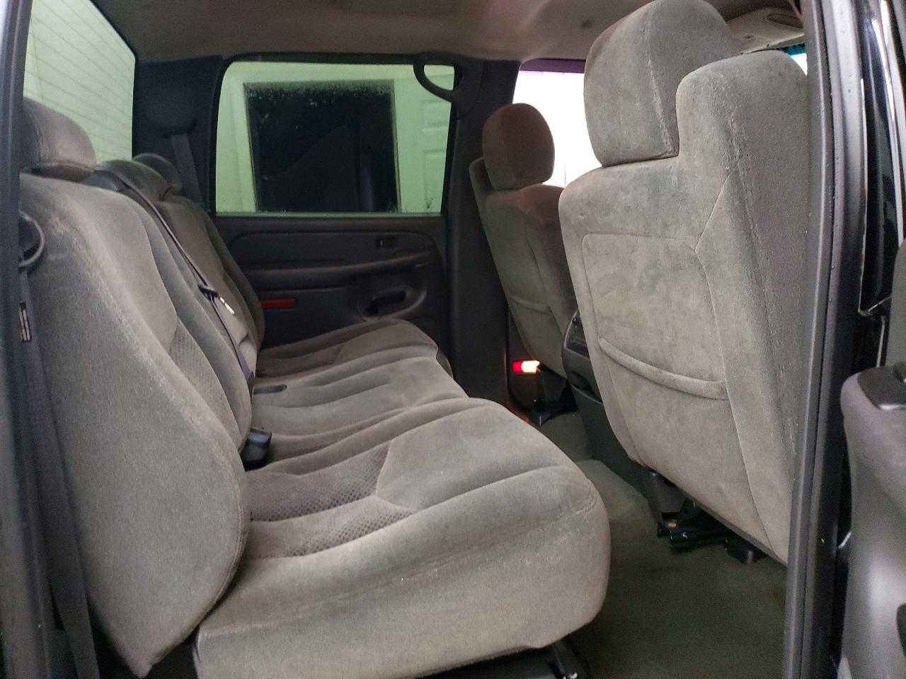 2004 Chevrolet Silverado K1500 Black vin: 2GCEK13TX41342822
