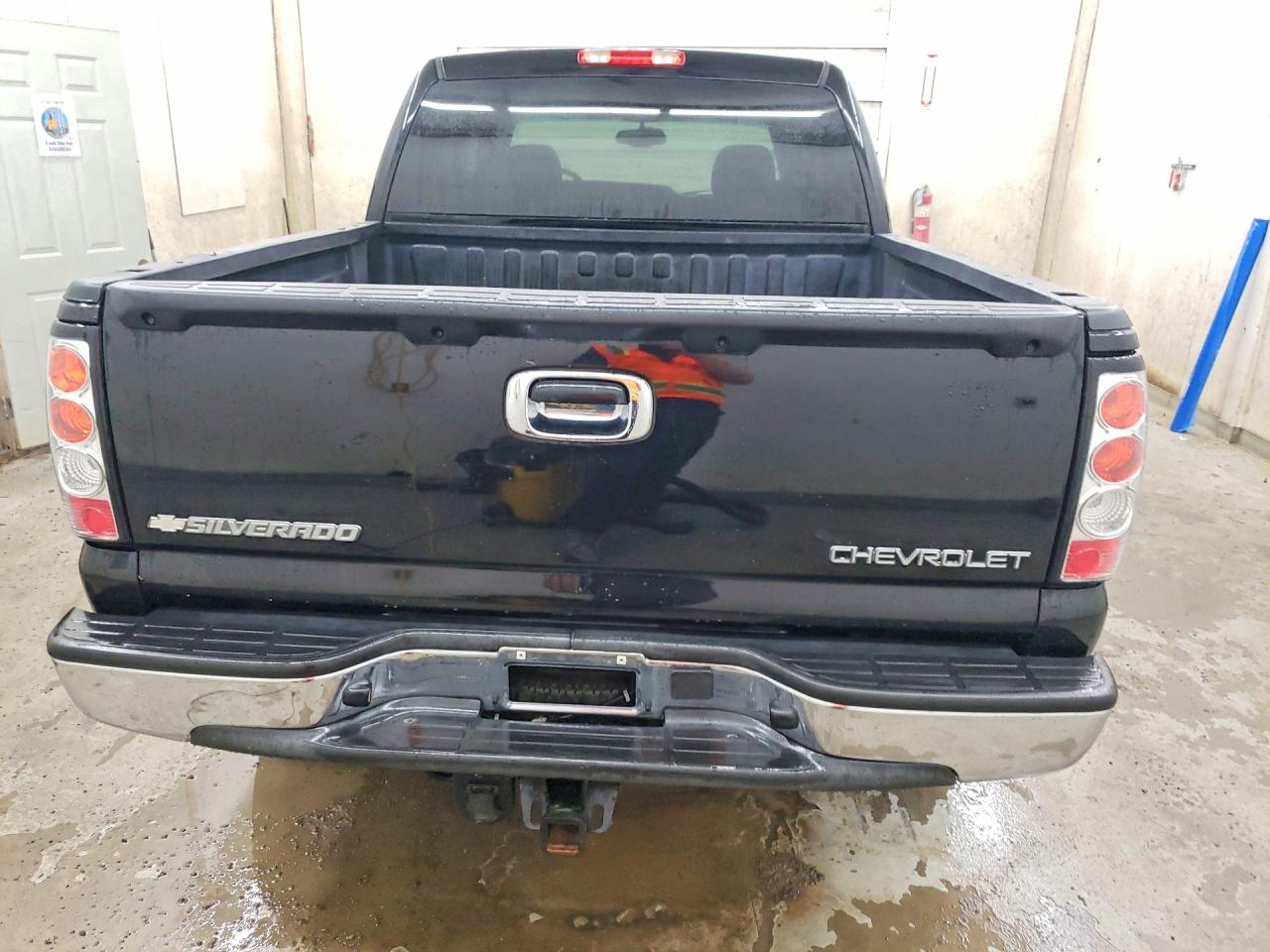 2004 Chevrolet Silverado K1500 Black vin: 2GCEK13TX41342822
