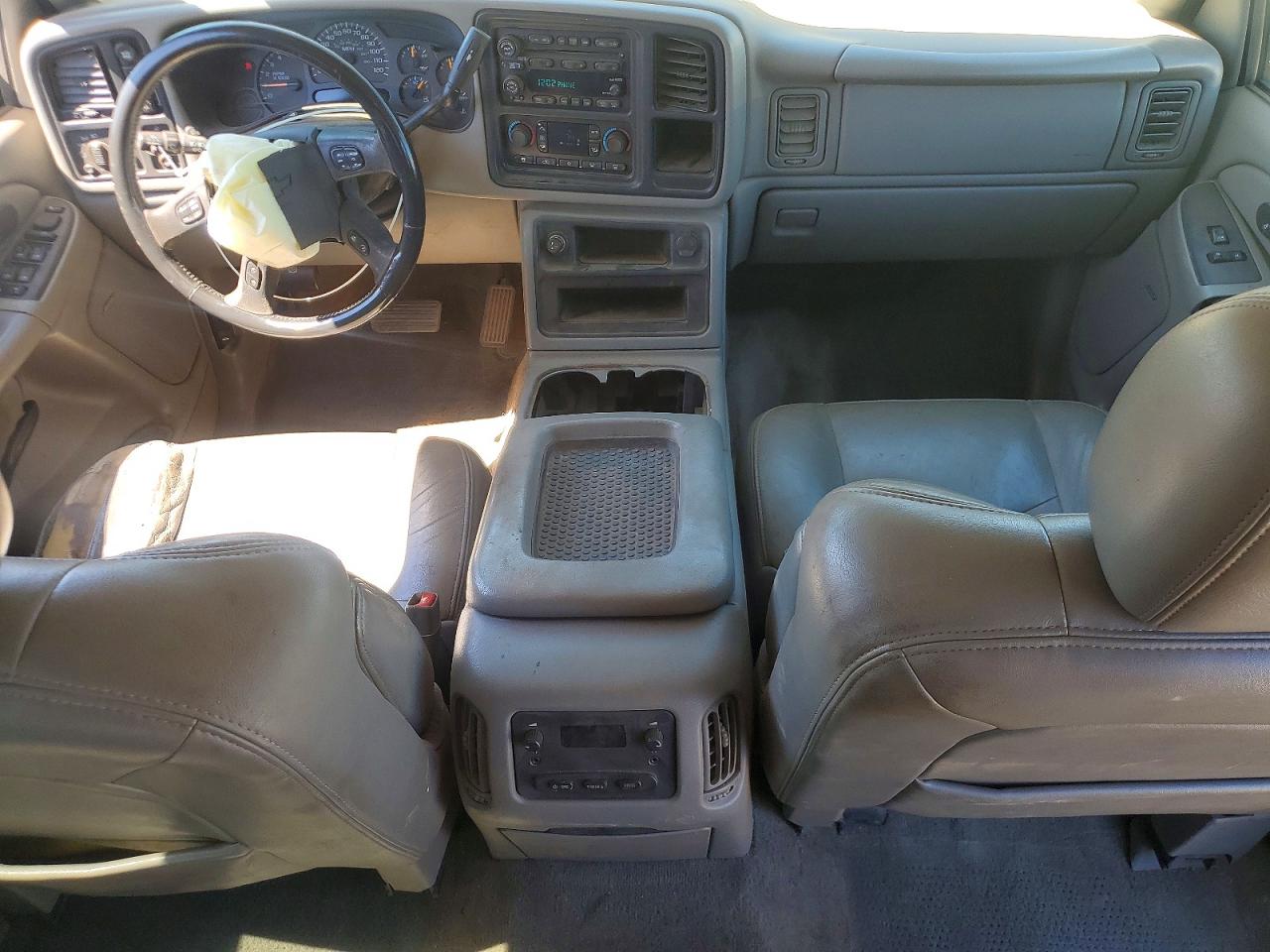 2004 Chevrolet Silverado K1500 Black vin: 2GCEK13TX41413579