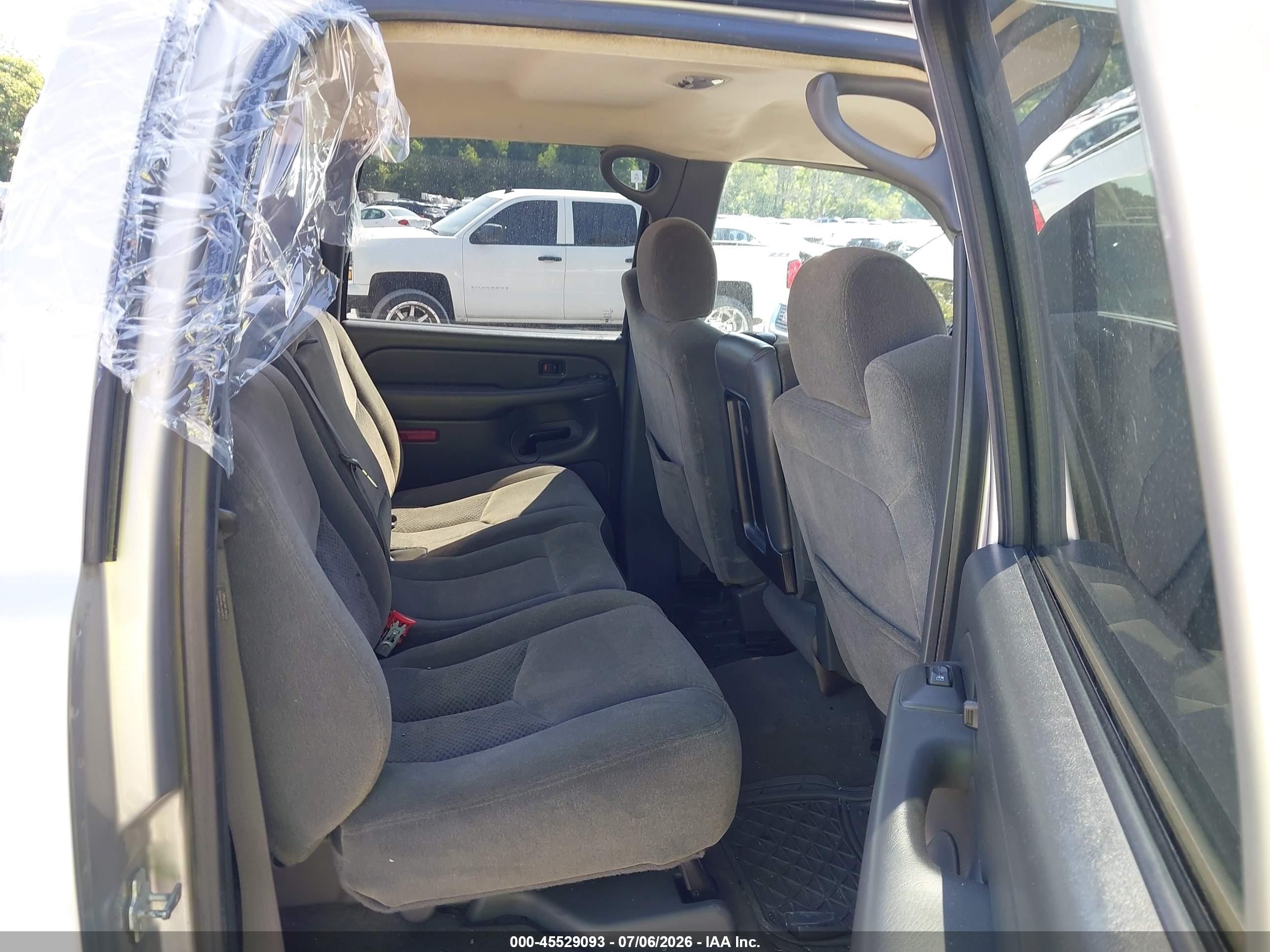 2005 Chevrolet Silverado 1500 Z71 Silver vin: 2GCEK13TX51157932