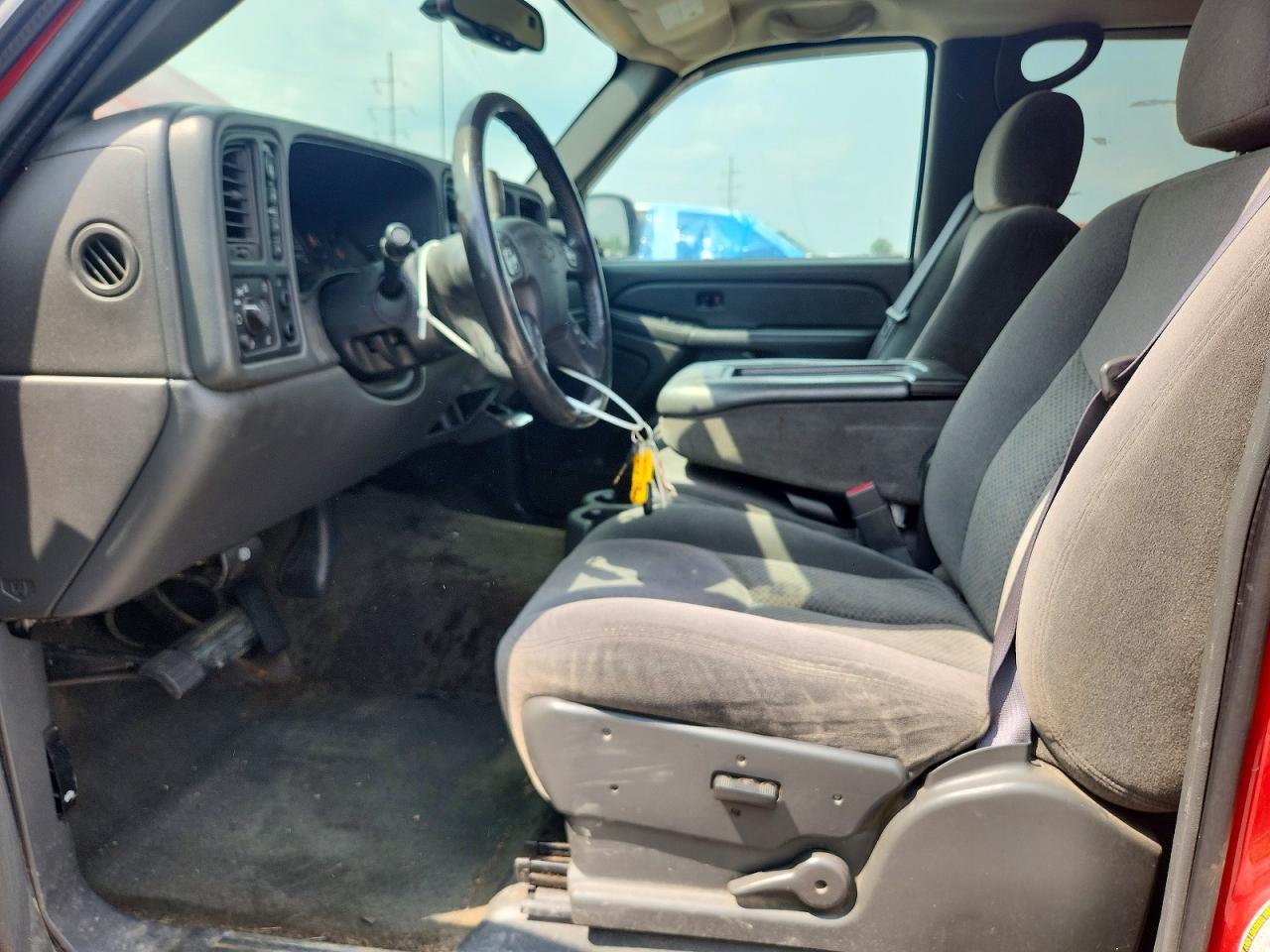 2005 Chevrolet Silverado K1500 Red vin: 2GCEK13TX51324242